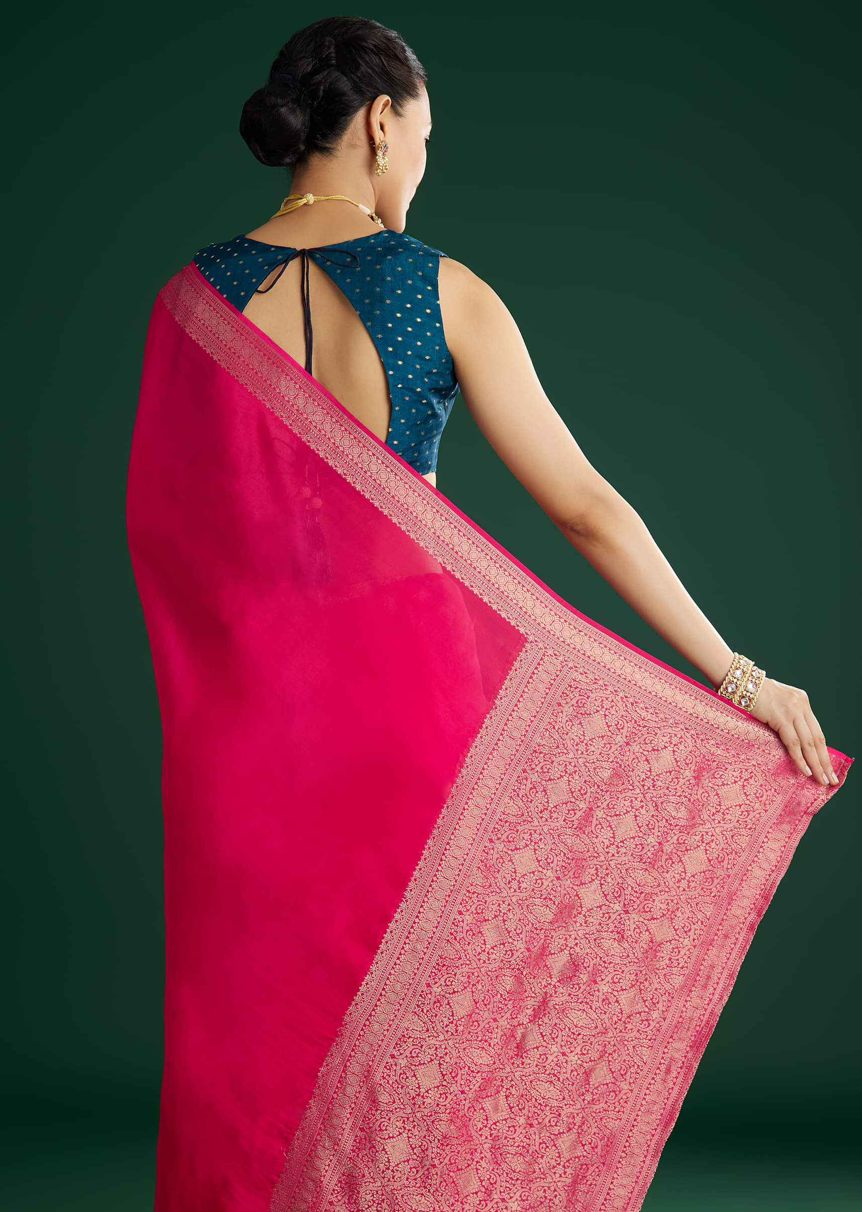 rani-pink-dola-silk-saree-with-woven-border-and-pallu-sg311881-4_0e6e354e-12d9-4a44-8efe-20930b5eb9eb.jpg
