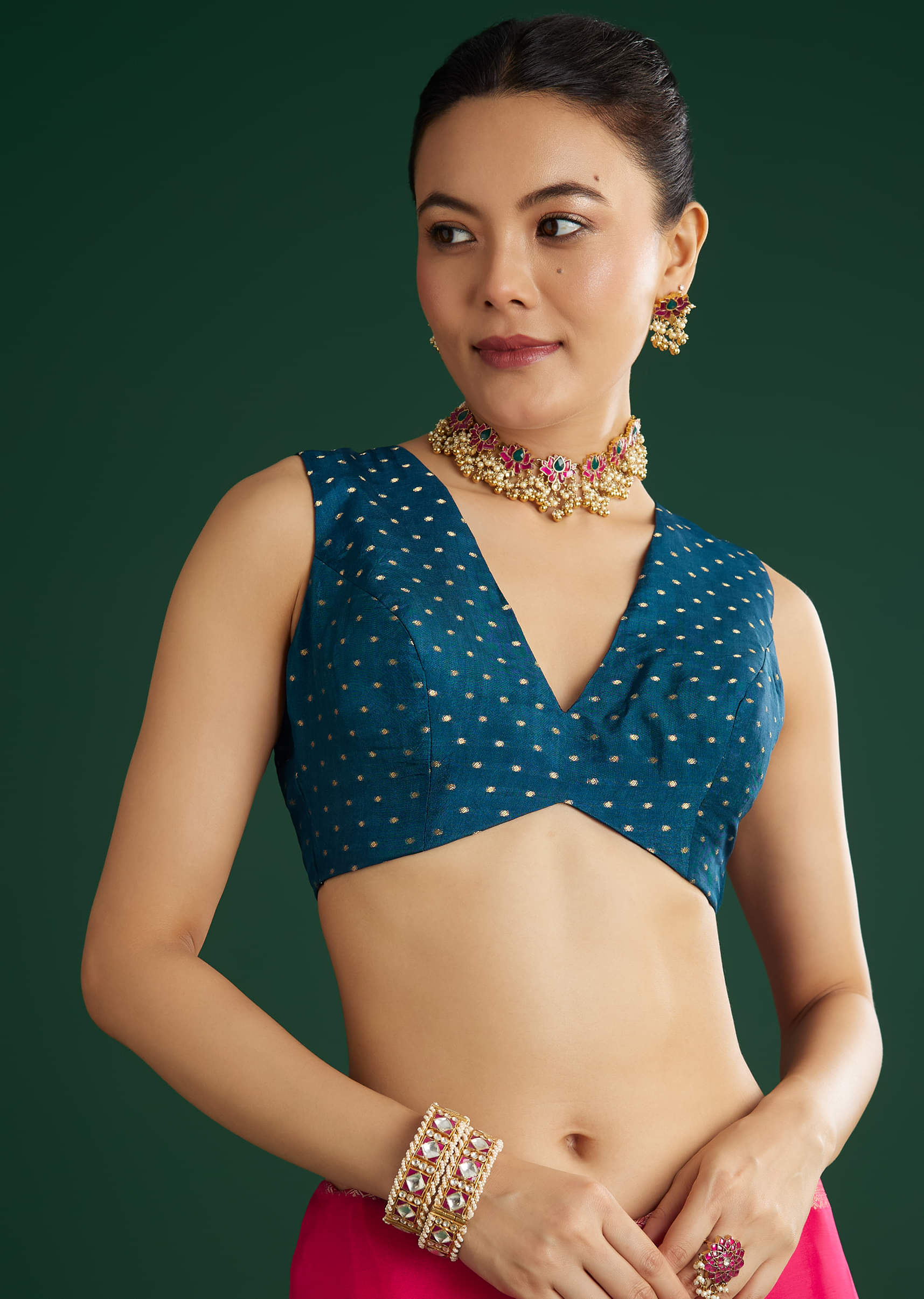 rani-pink-dola-silk-saree-with-woven-border-and-pallu-sg311881-7_5a5465e3-b7ae-44b9-b373-e915119f7f31.jpg