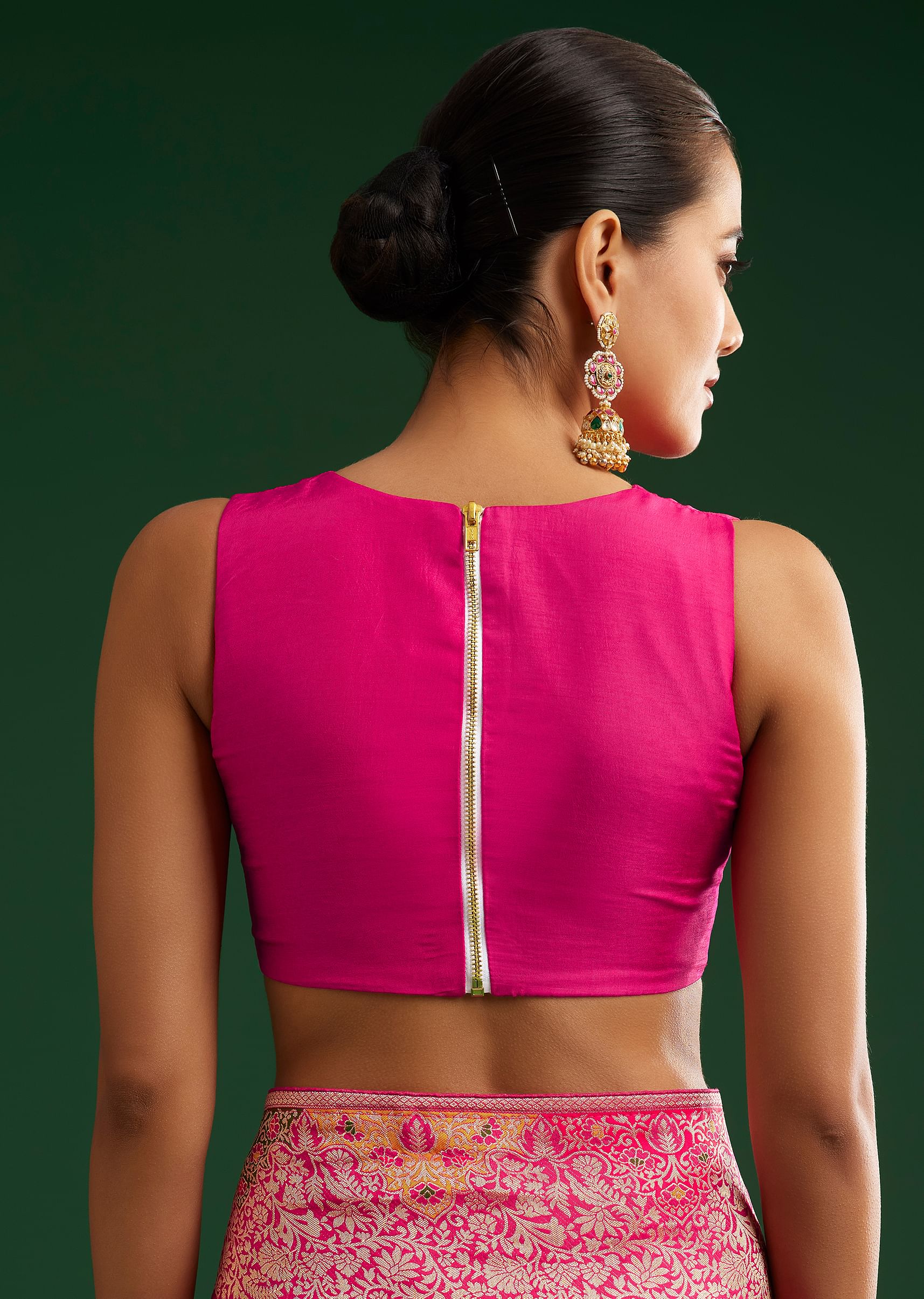 rani-pink-dola-silk-saree-with-zari-detailing-sg292420-8_df51a081-a4fa-434a-b1be-ff2da867a7db.jpg