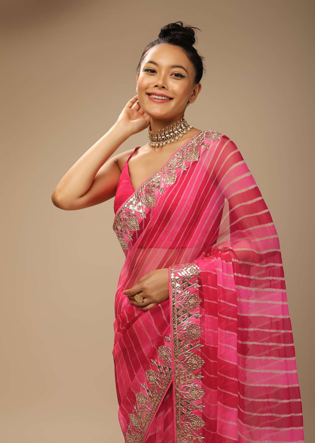 rani_pink_and_fuchsia_dual_toned_saree_in_organza_with_lehar-j019099279ay-sg81914_4_83924b1f-7890-4760-9e65-ff52f17d6801.jpg