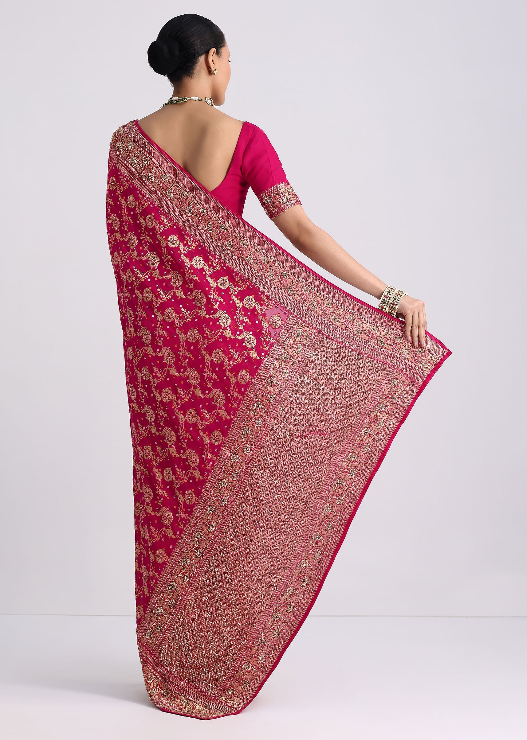 rani_pink_saree_with_bandhani_jaal_and_cutdana-sg264507_11_4cb6d9d3-e863-4102-a175-8d73b45d892d.jpg