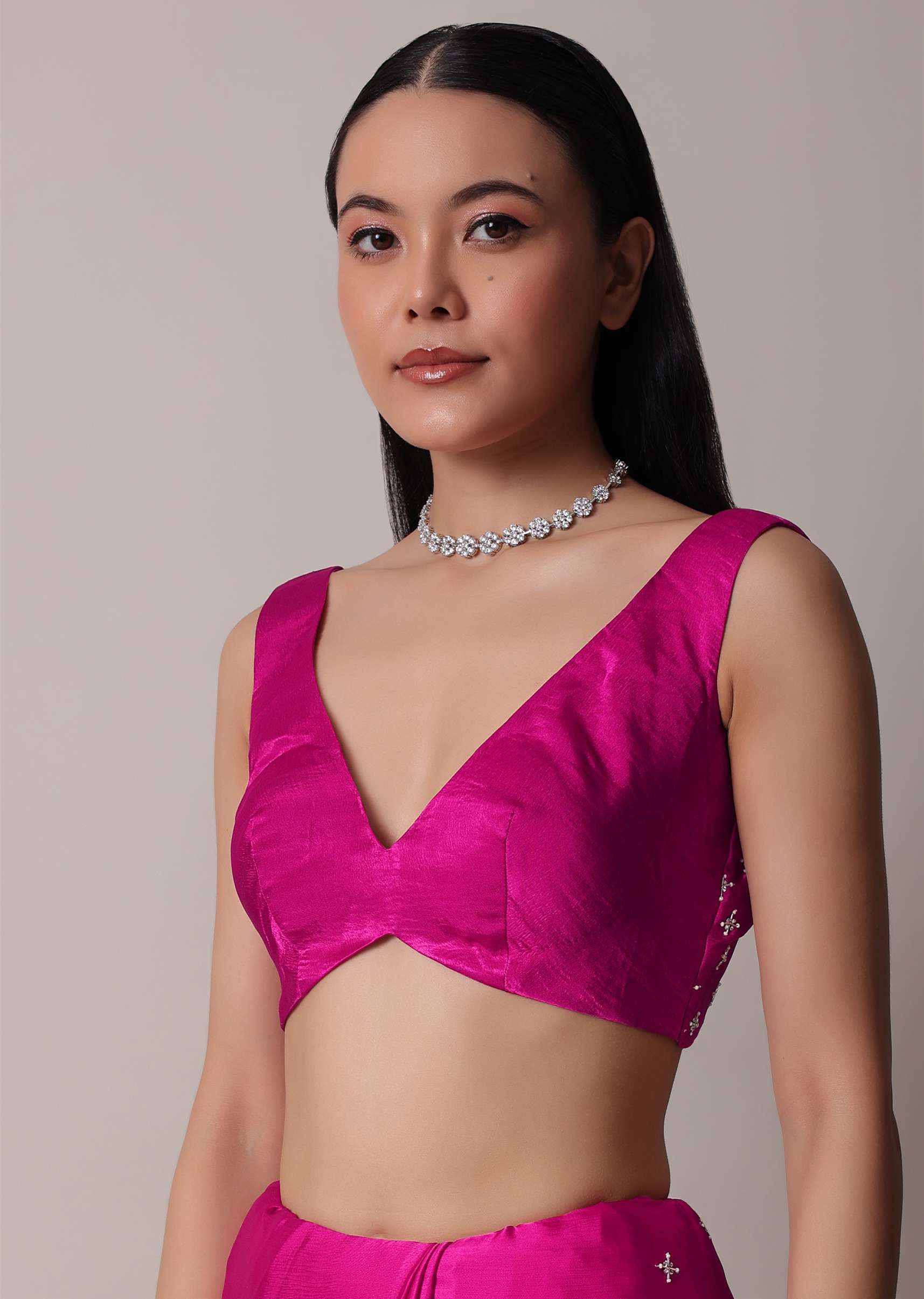 rani_pink_satin_chinon_saree_with_scallop_border_and_unstitched-sg186181_11_634af06c-f10b-4ebe-8348-1221ab4a43f0.jpg