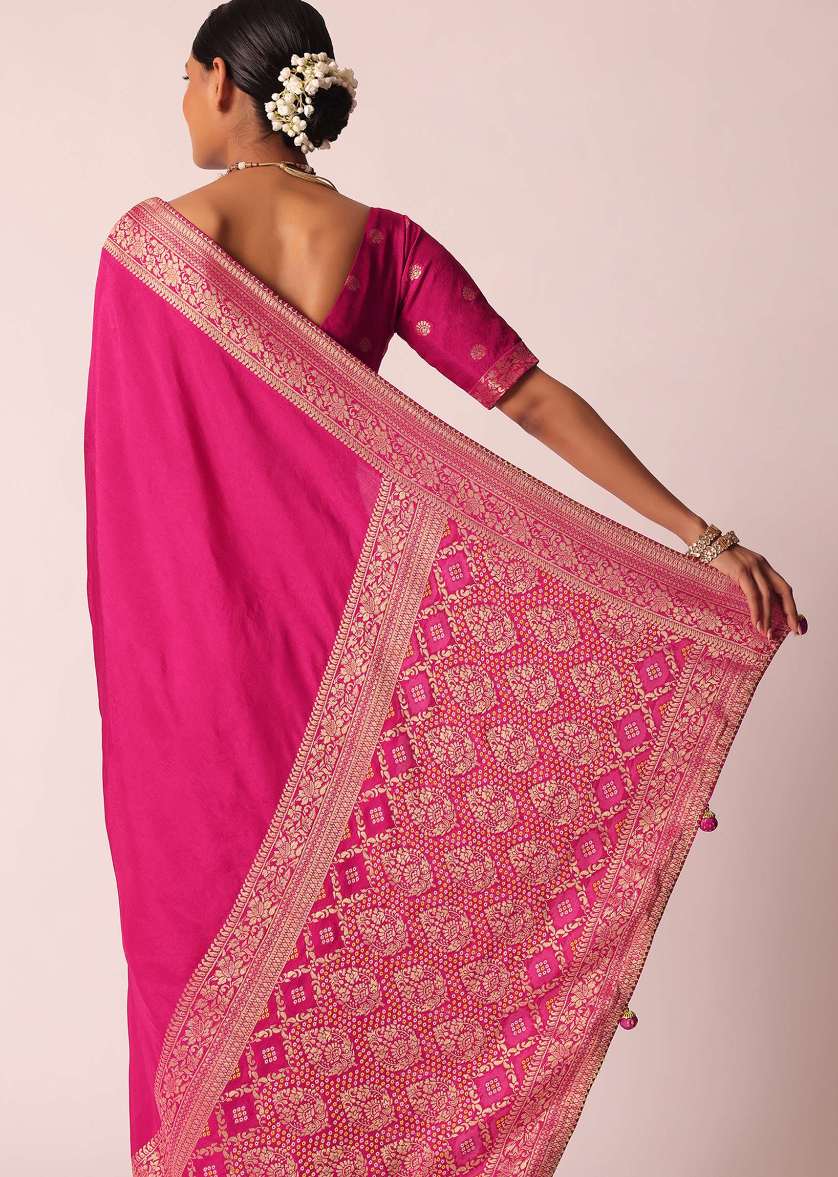 rani_pink_wove-sg182582_11_3d361bcf-9104-4f9e-beb1-186230b69af4.jpg