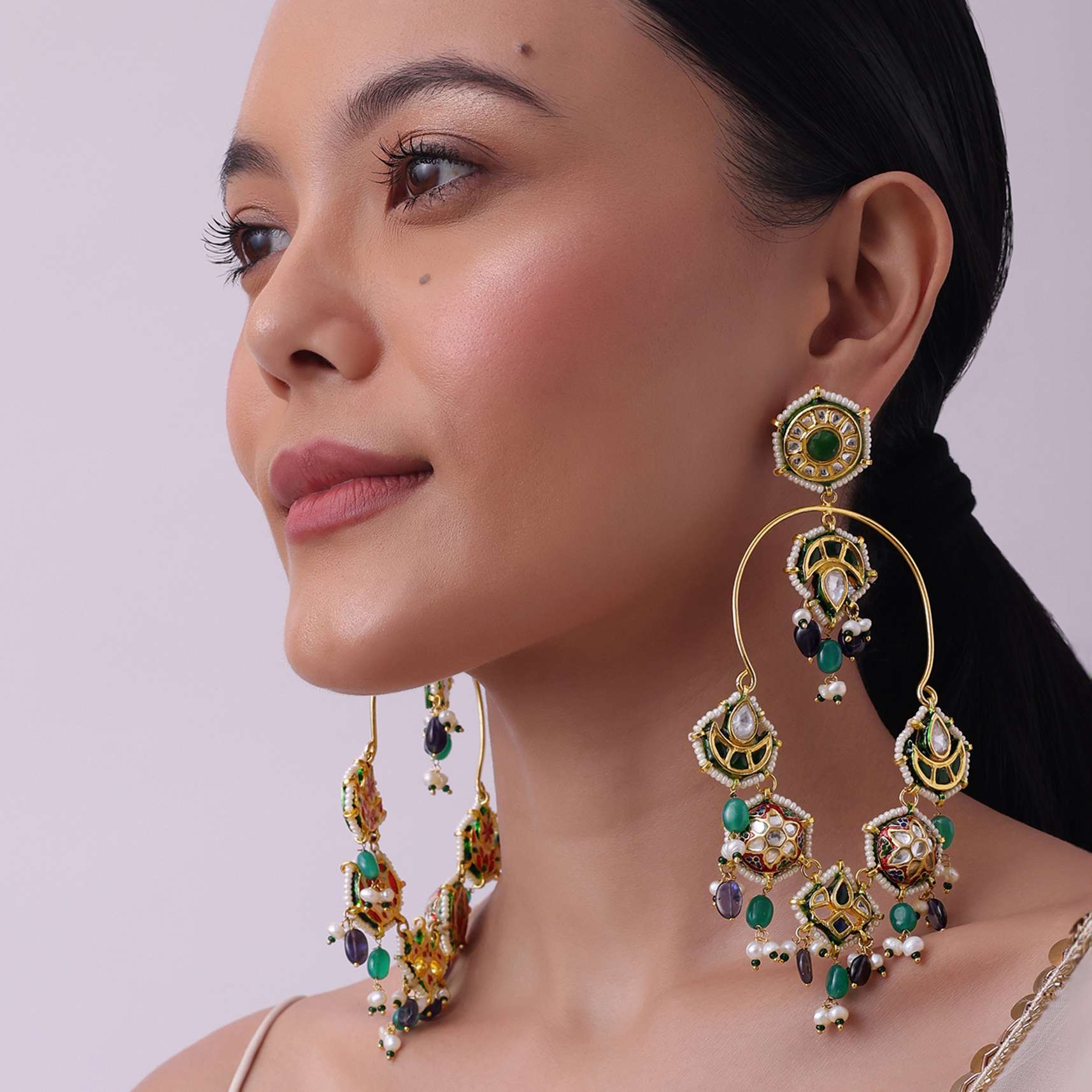 read_and_green_beaded-sg173607_1_be8c4b1e-5567-4563-a6ec-566e27b8be32.jpg