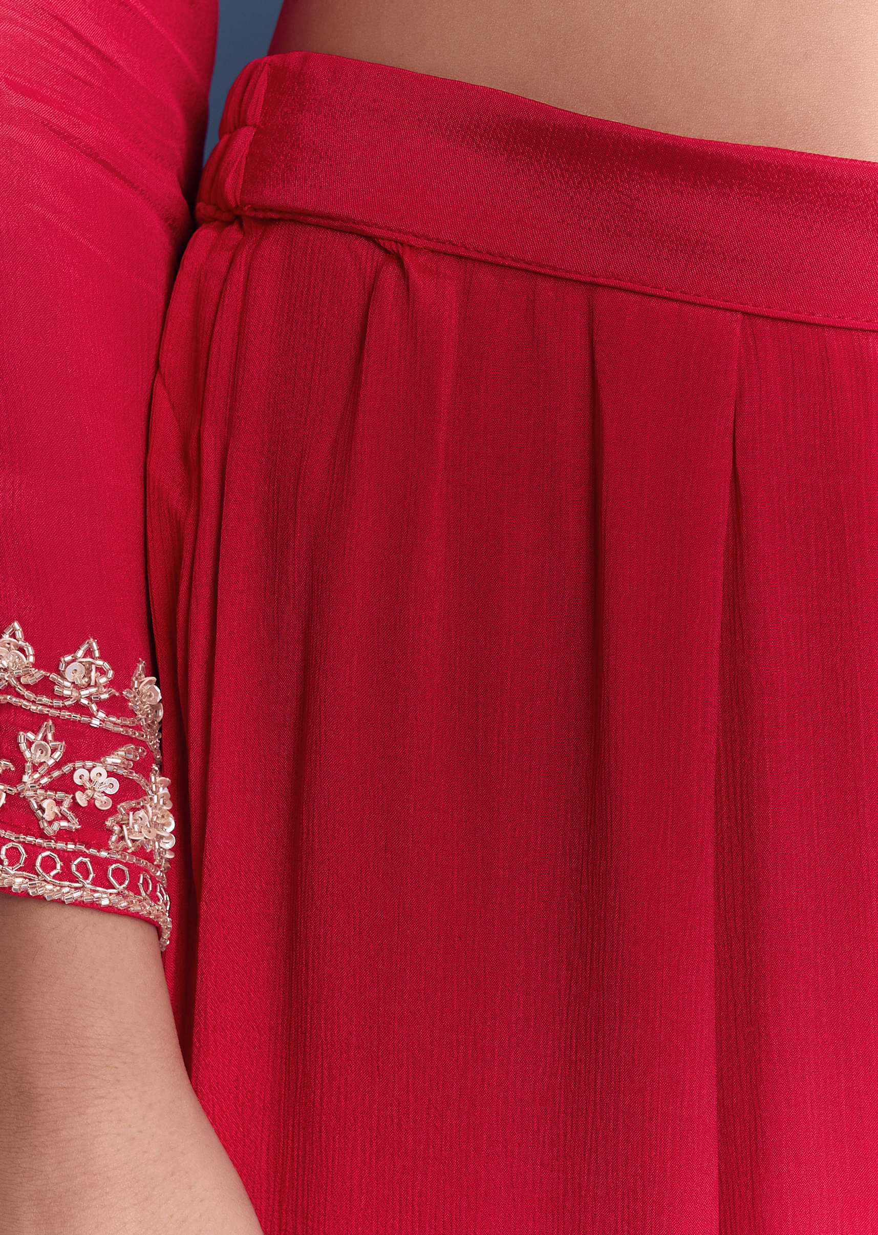 red-chinon-sharara-suit-with-cutdana-and-sequins-embroidery-sg340279-6.jpg