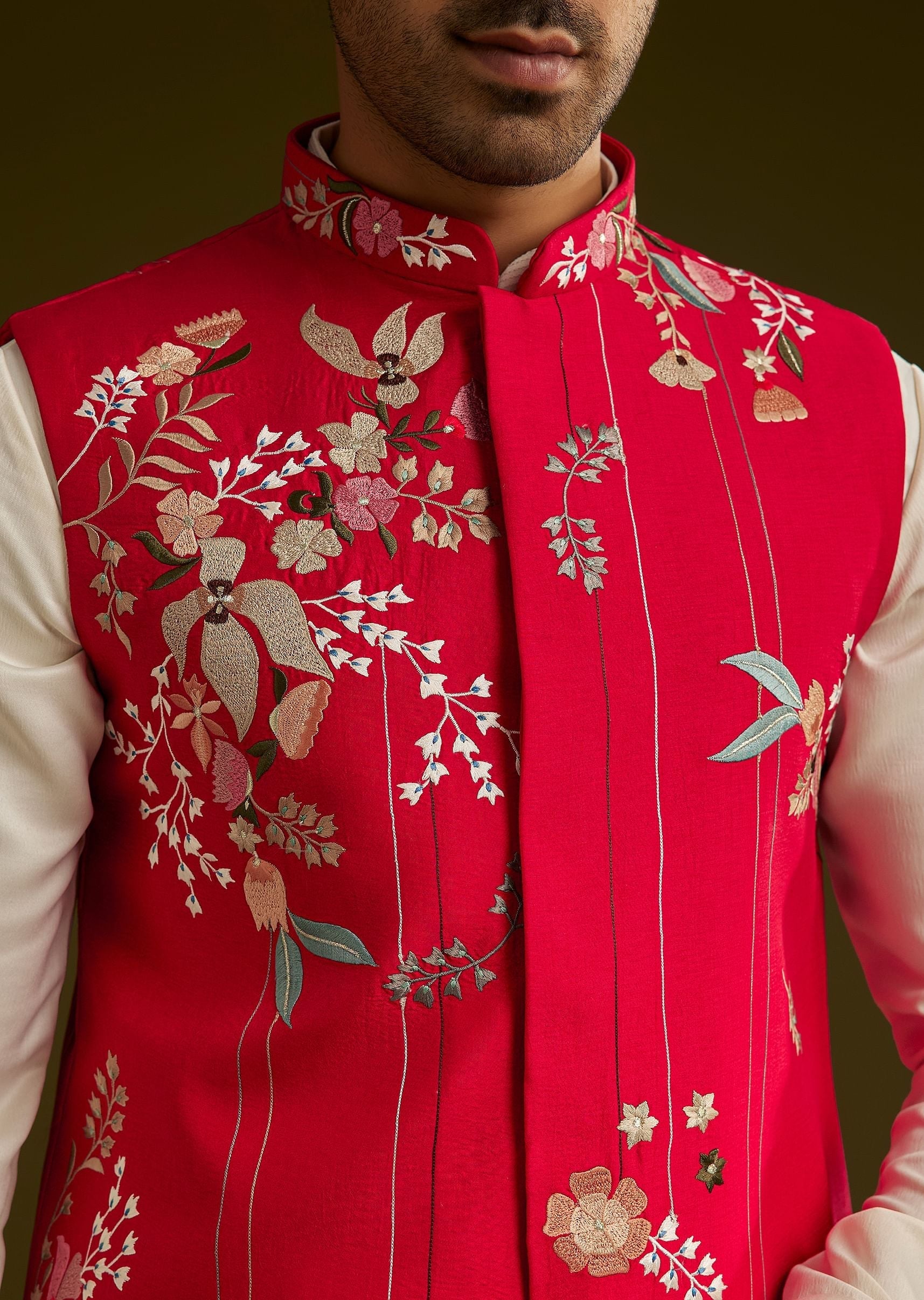 red-cotton-silk-kurta-set-with-nature-motif-jacket-sg309441-4_6e5cb771-ecfa-44d8-bfe2-ee3062a99bb0.jpg