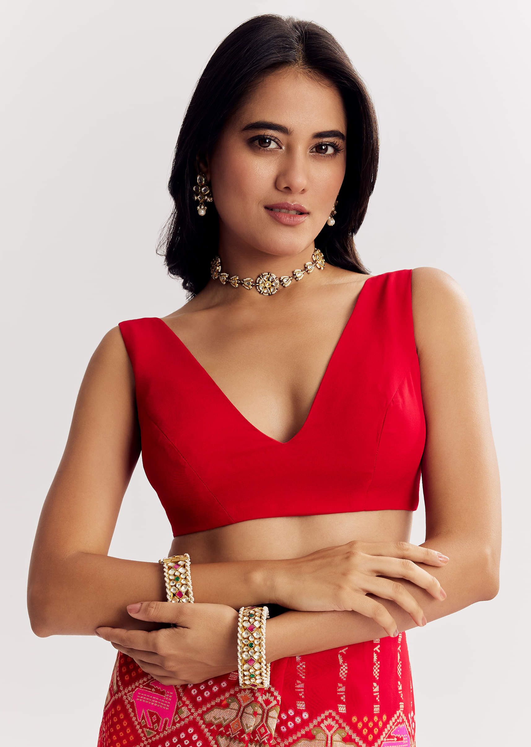 red-dola-silk-bandhani-saree-with-multicolor-animal-motifs-and-gota-border-sg314705-7_1b549d61-86b0-4f01-8407-f6d6f36969e7.jpg