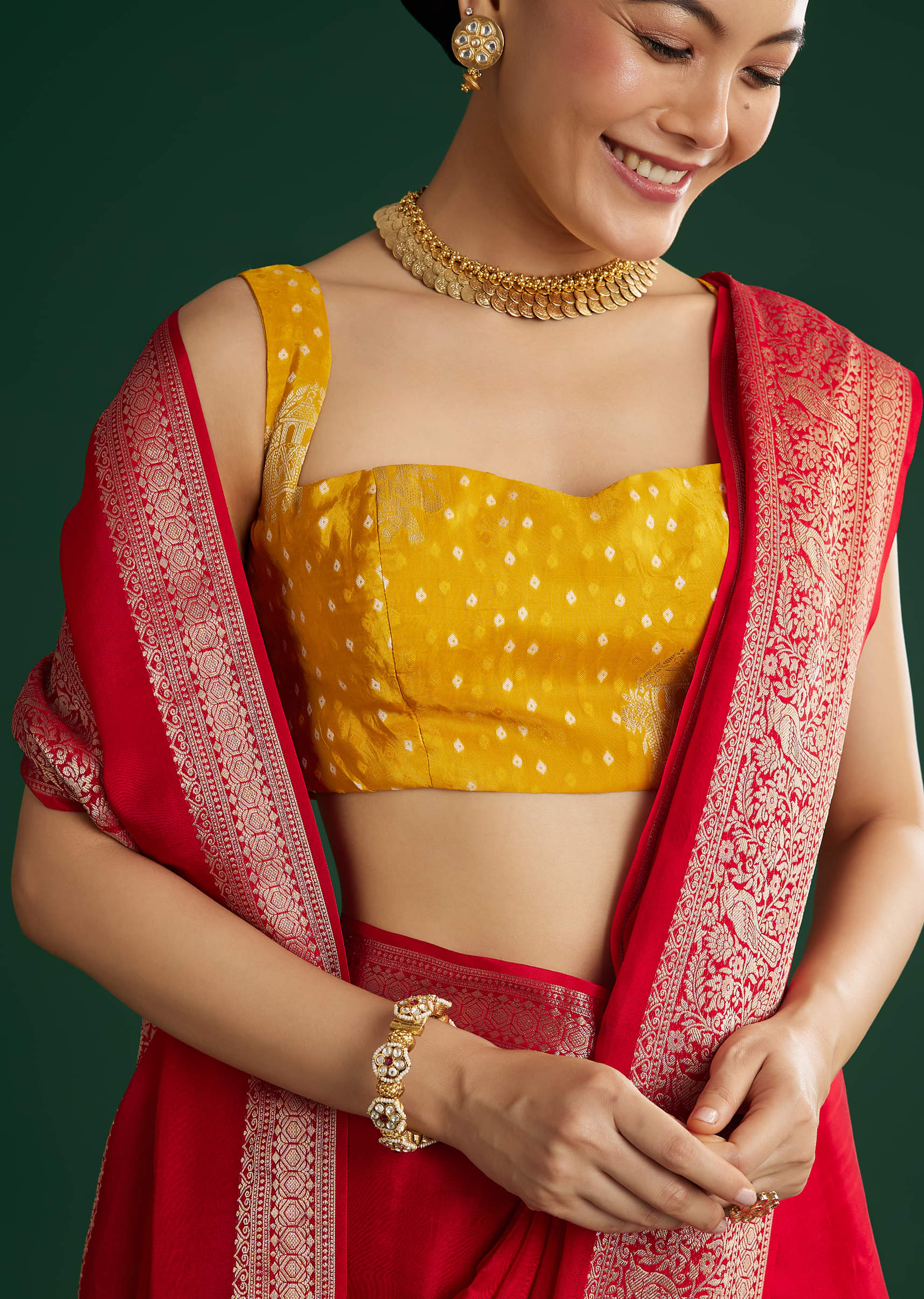 red-dola-silk-saree-with-woven-border-and-pallu-sg311882-2_0b0b65cf-ba00-493e-a97a-666ed482faf8.jpg