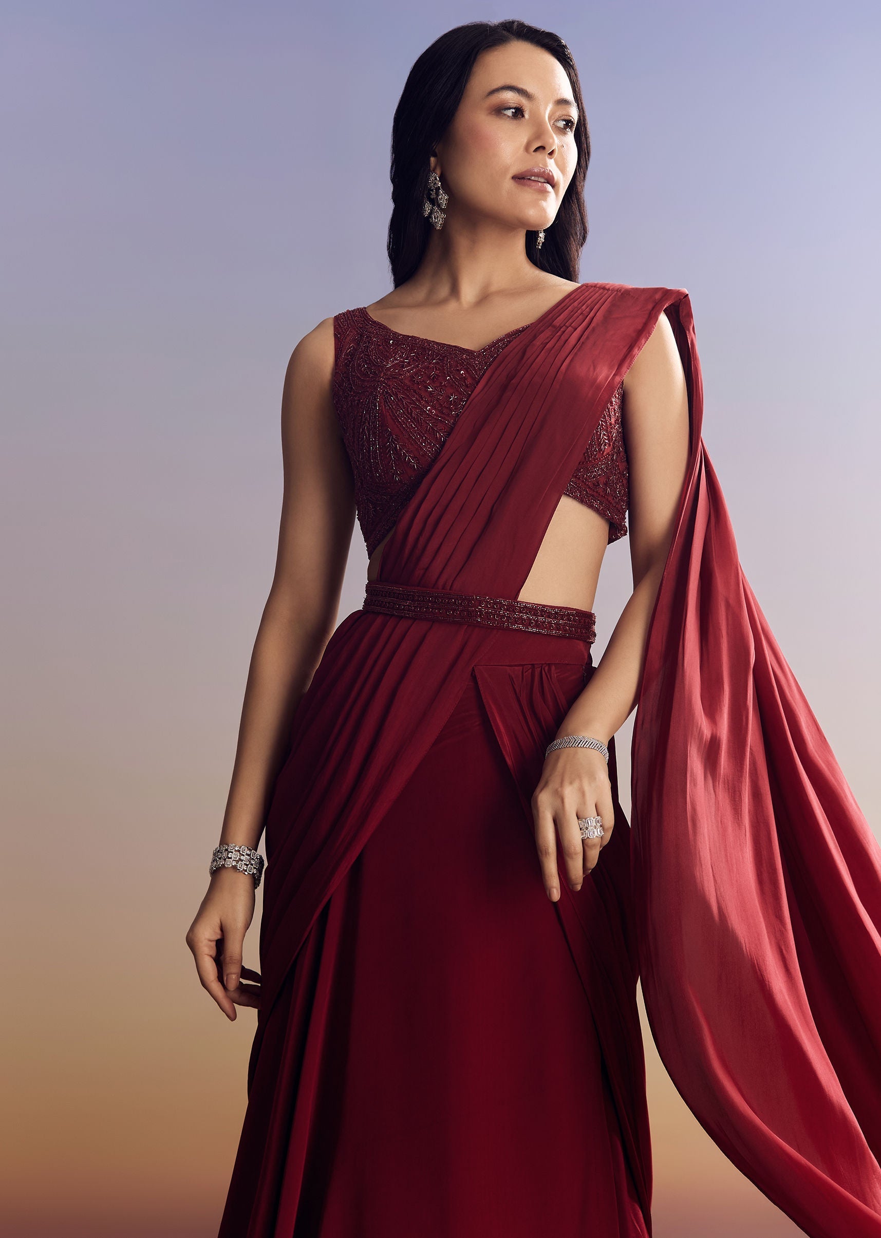 red-lehenga-set-with-cut-dana-blouse-and-net-dupatta-sg319637-4_9c757836-6a32-496f-8c91-4a41e4627476.jpg