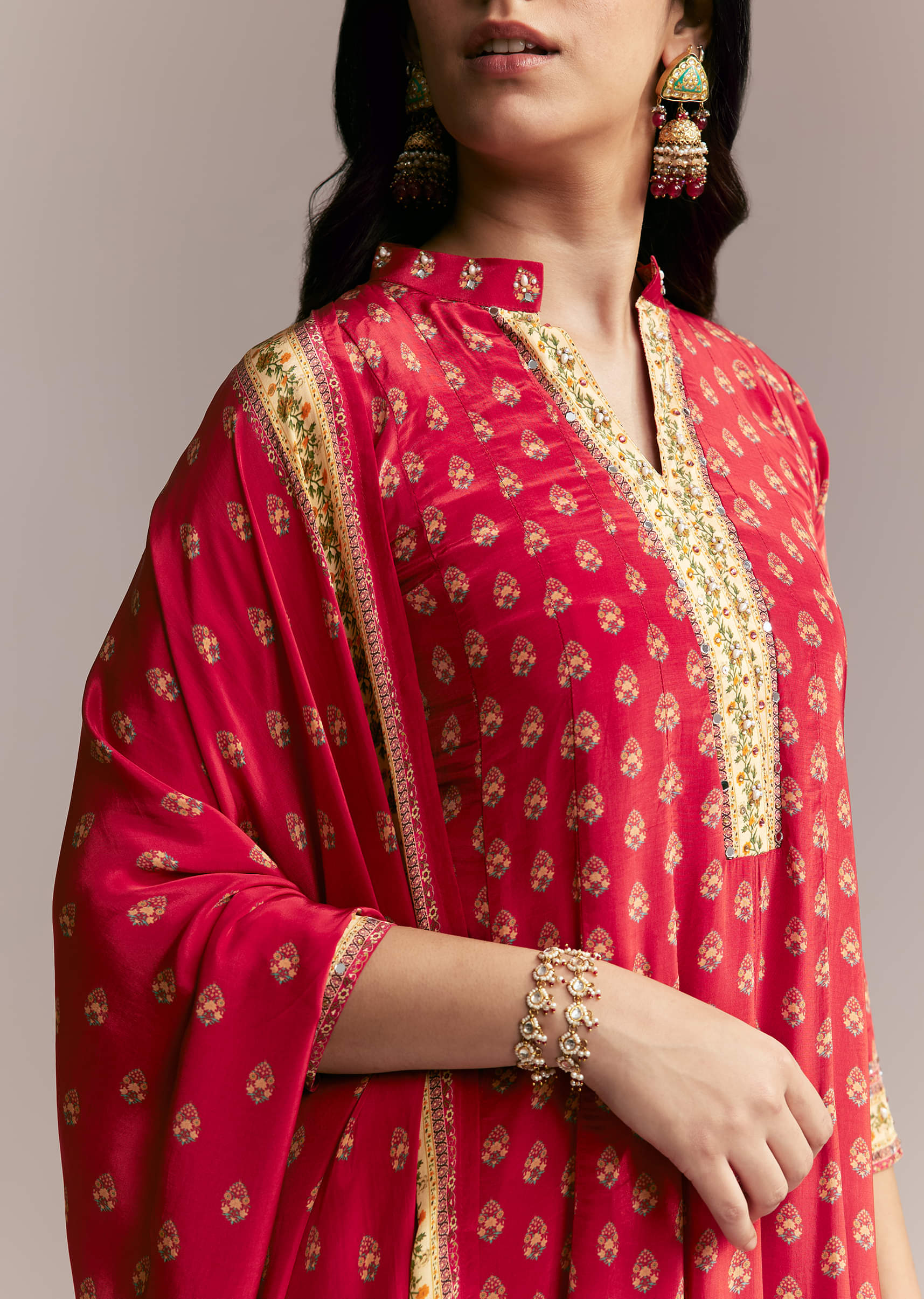 red-printed-crepe-anarkali-set-sg339495-2.jpg
