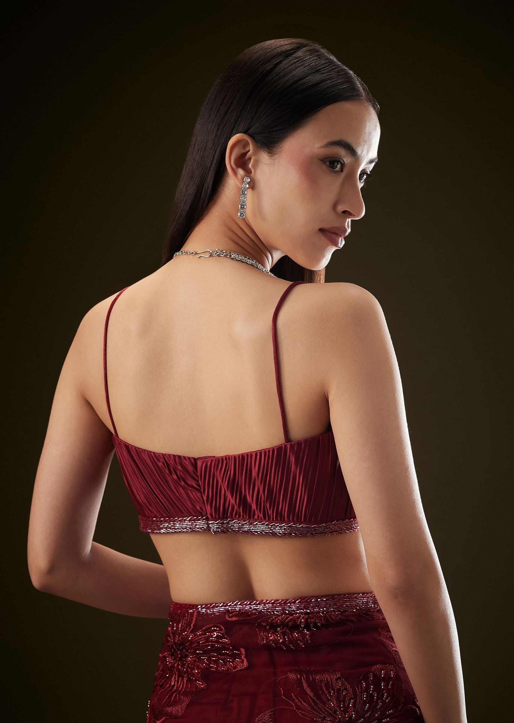 red-sequins-net-saree-with-pleated-blouse-sg307328-8_3bf741d4-4ab1-4450-bf69-d437ea6752be.jpg