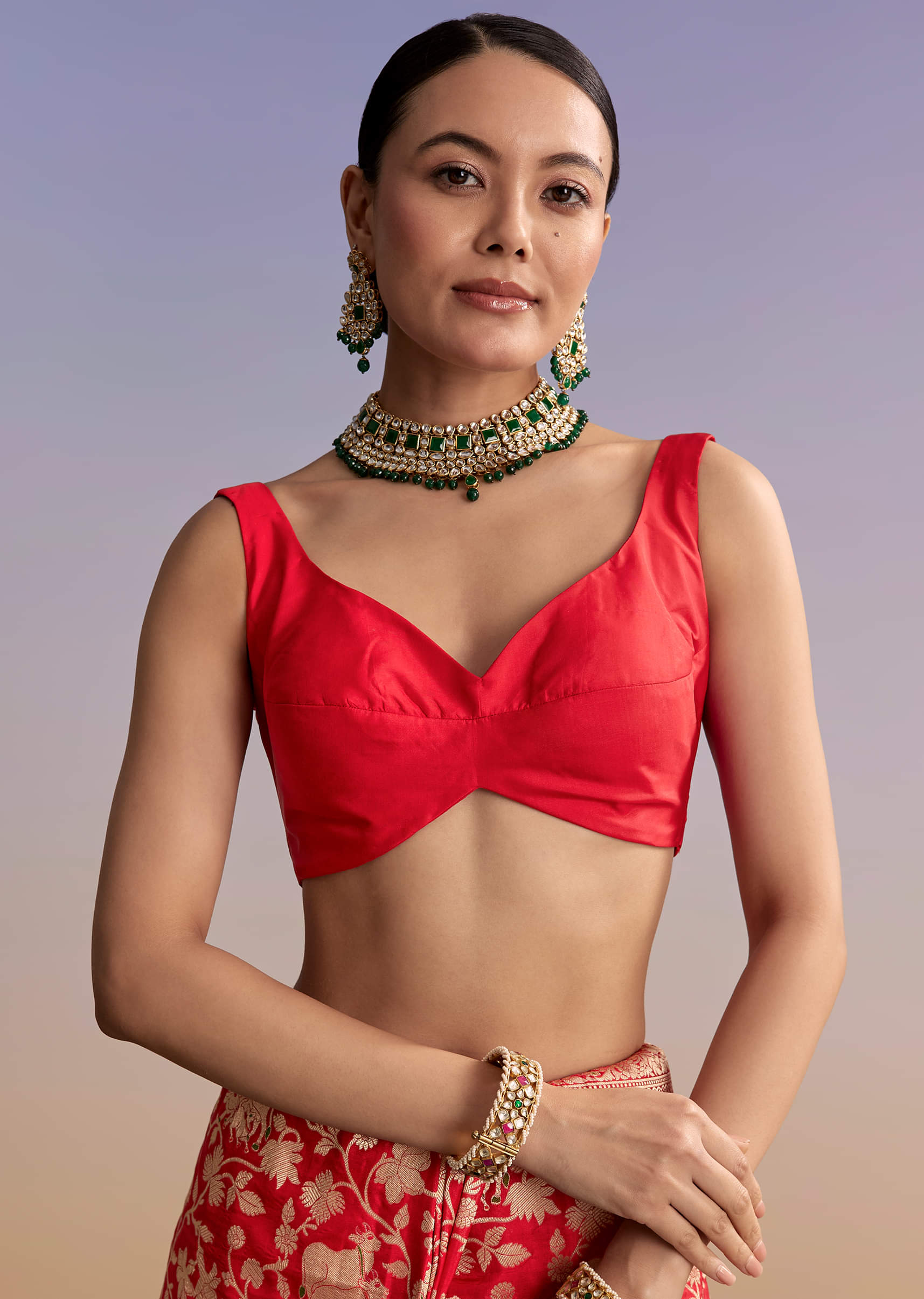 red-silk-handwoven-banarasi-saree-with-floral-zari-jaal-work-sg342739-7.jpg