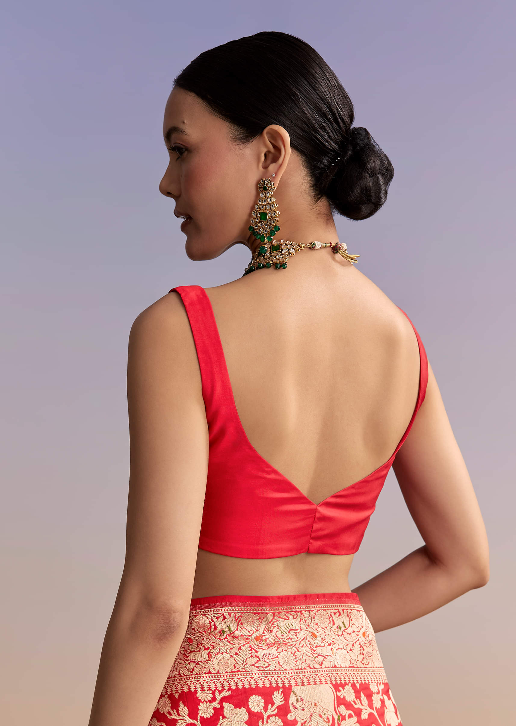 red-silk-handwoven-banarasi-saree-with-floral-zari-jaal-work-sg342739-8.jpg