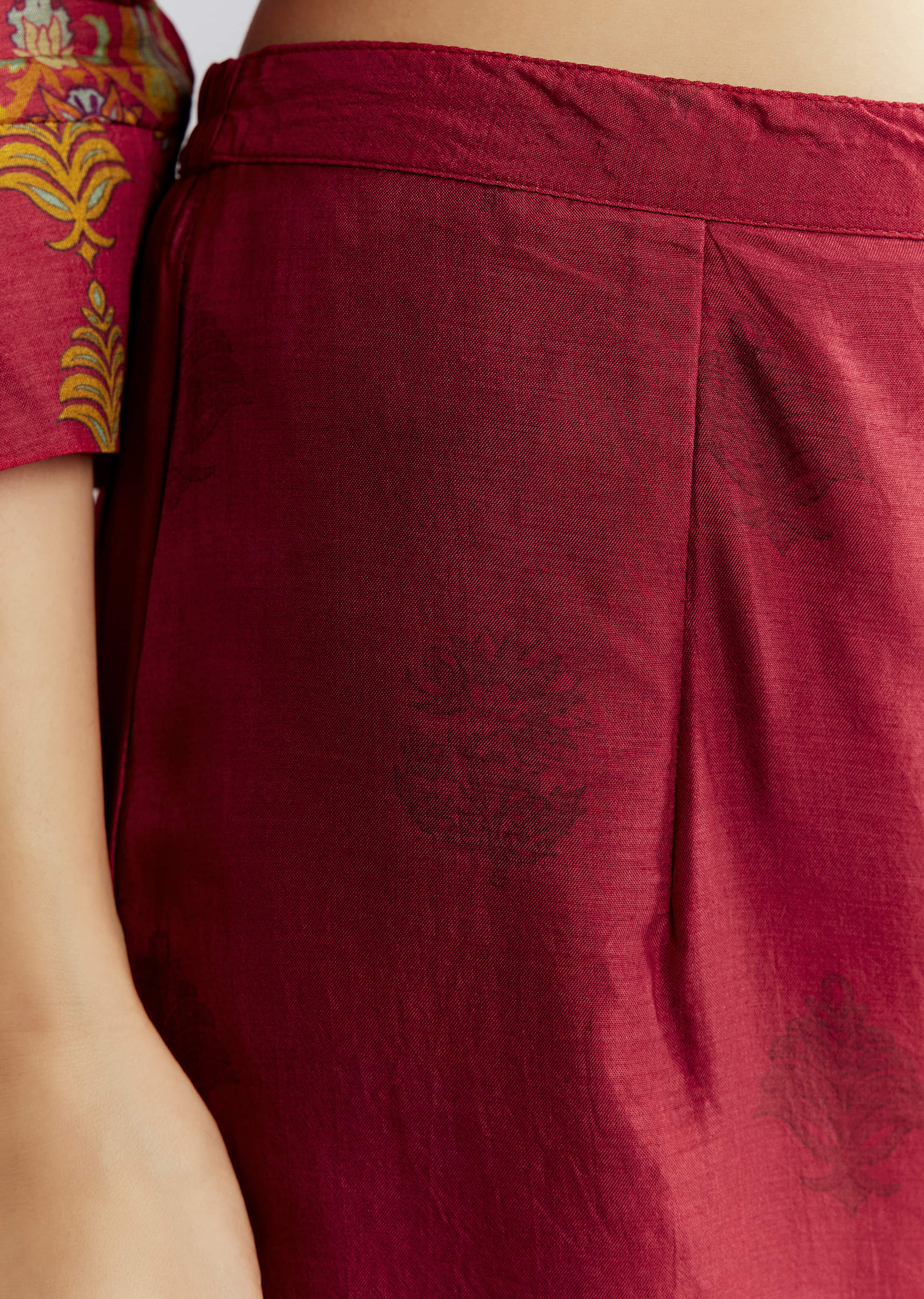 red-silk-printed-co-ord-set-with-heavy-embroidery-sg351666-6.jpg