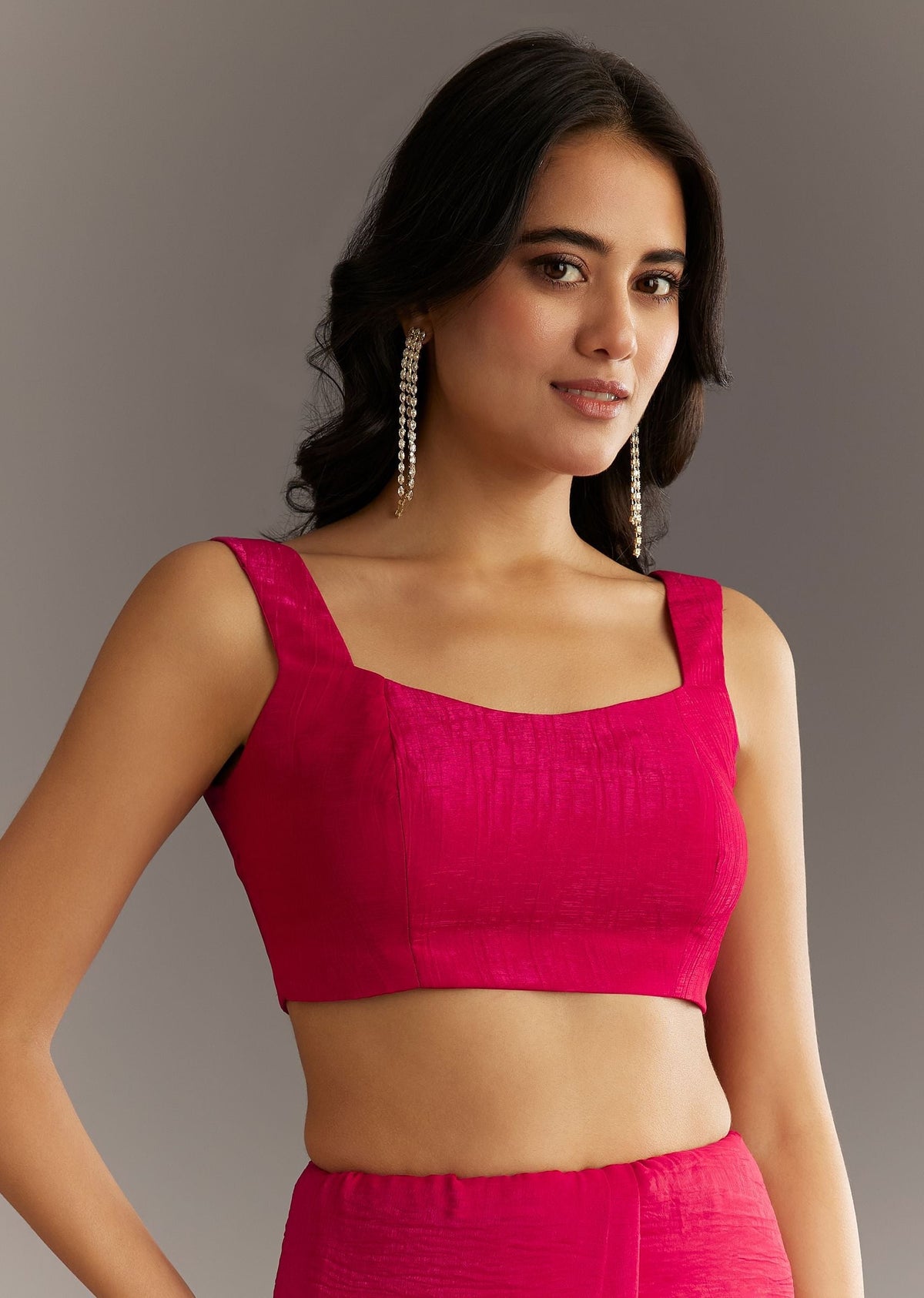 red-stone-embellished-crushed-tissue-saree-with-cutdana-embr-sg294674-7_76dbd495-ebc1-45c5-bef9-09402dd8ecda.jpg