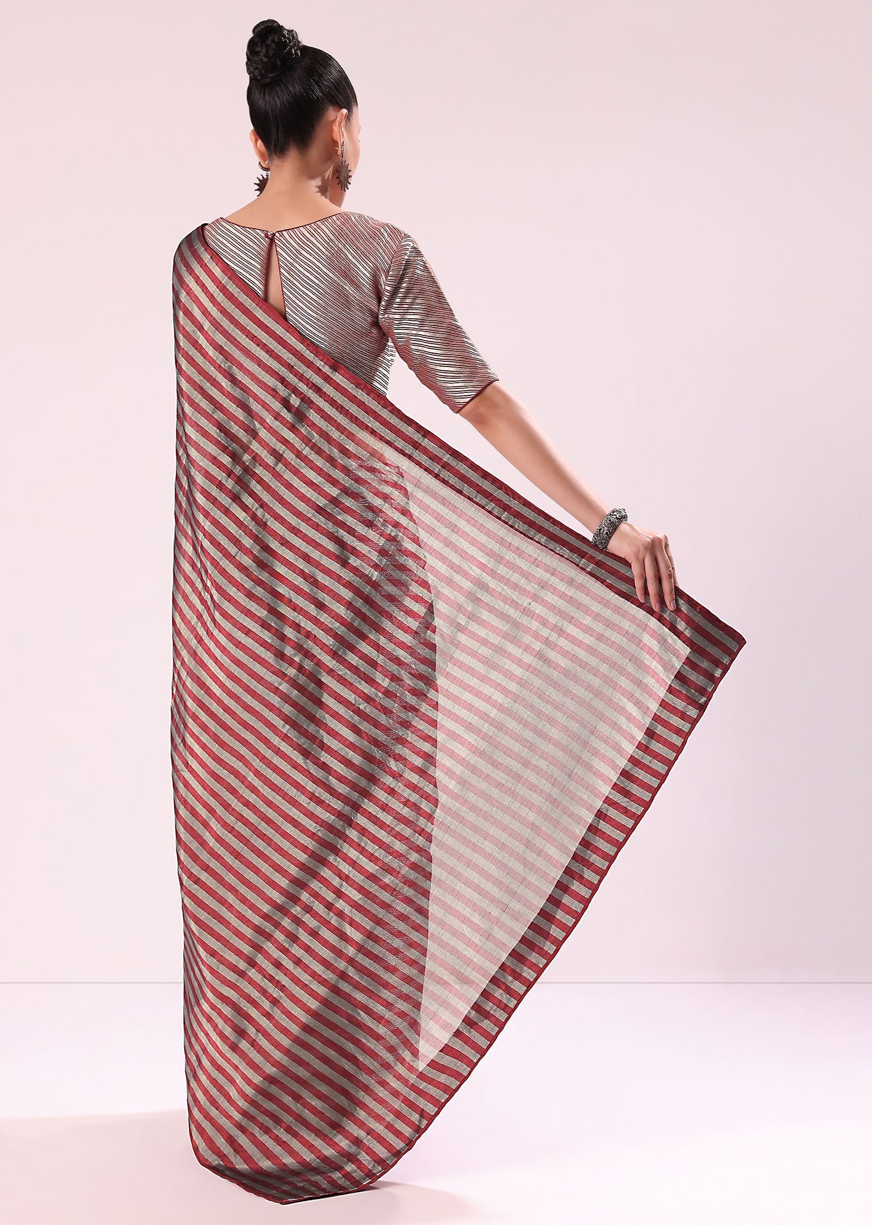 red_and_silver_striped_chanderi_tissue_saree_with_pipe-sg229870_4_f5e5fa4d-b3d0-4fef-82a1-1a0d74296d39.jpg