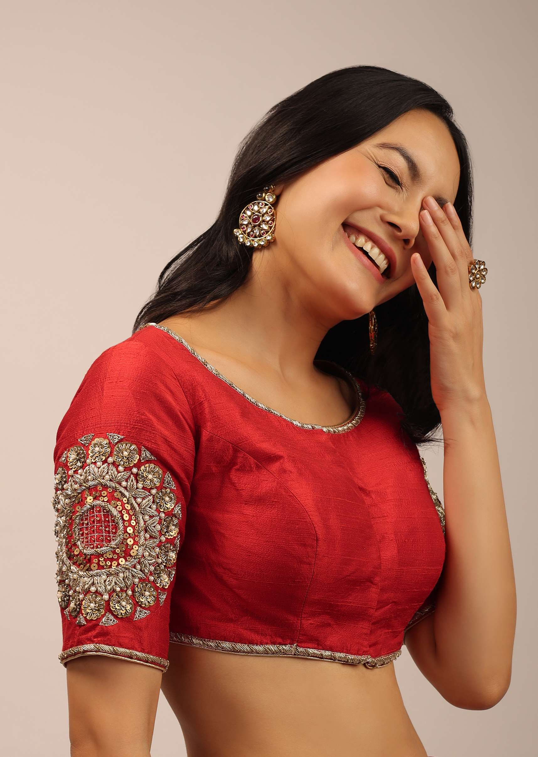 red_blouse_in_raw_silk_with_half_sleeves_and_zardosi-sg100467_4_dc678c6c-cae6-429b-b447-64b1126def20.jpg