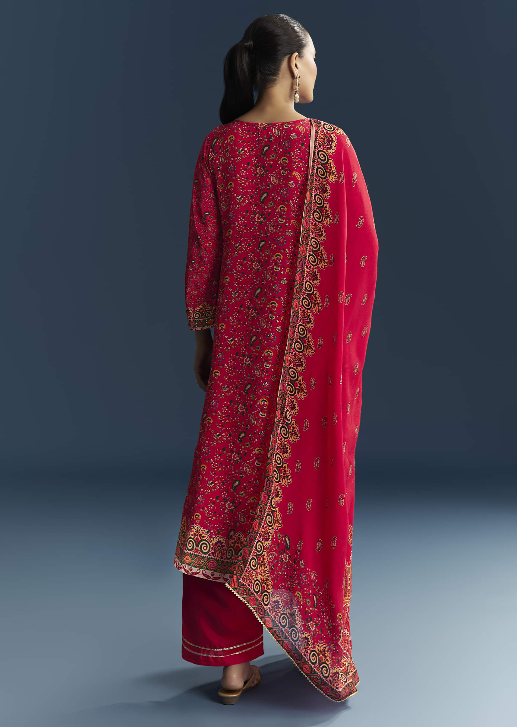 red_crepe_printed_kurta-sg342007-6_2.jpg