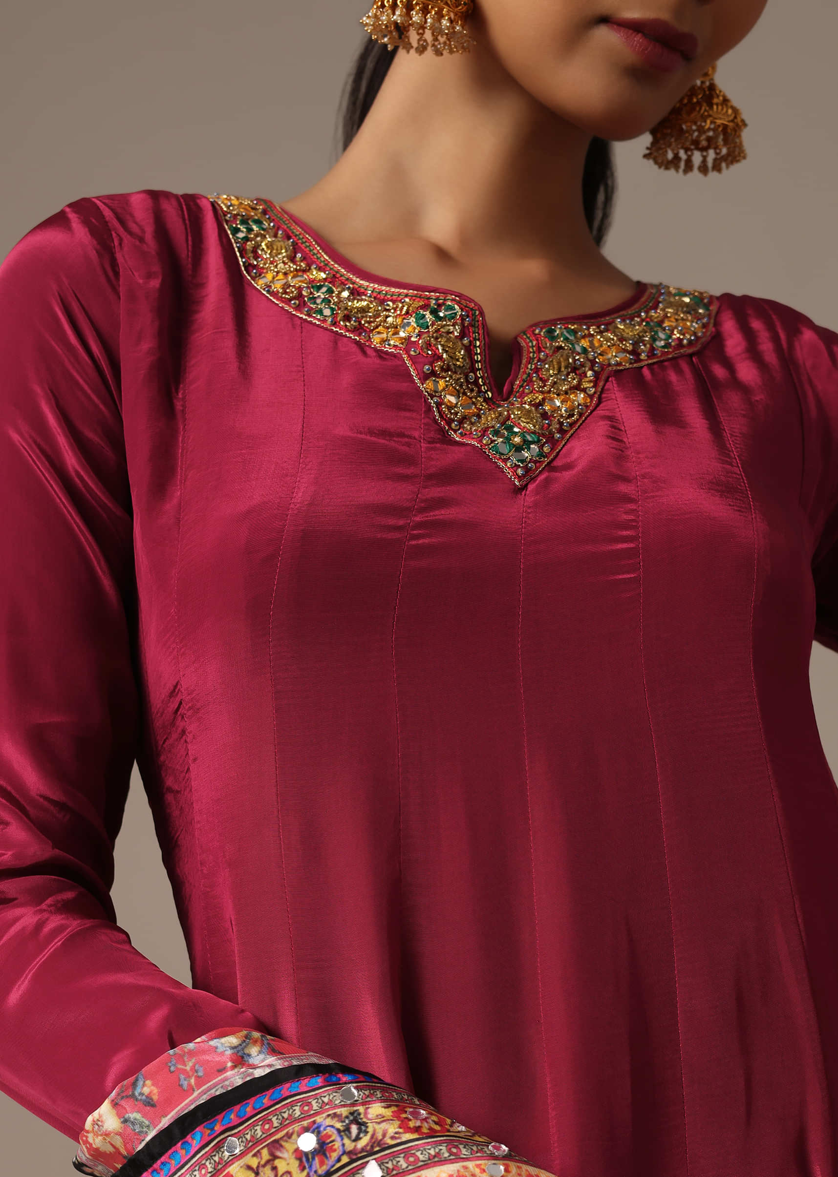 red_embroidered_kurta_palazzo_set_with_mirror_work_dupatta-sg243177_5_87fddbd2-cf8d-4f04-9179-339ff8495ee1.jpg