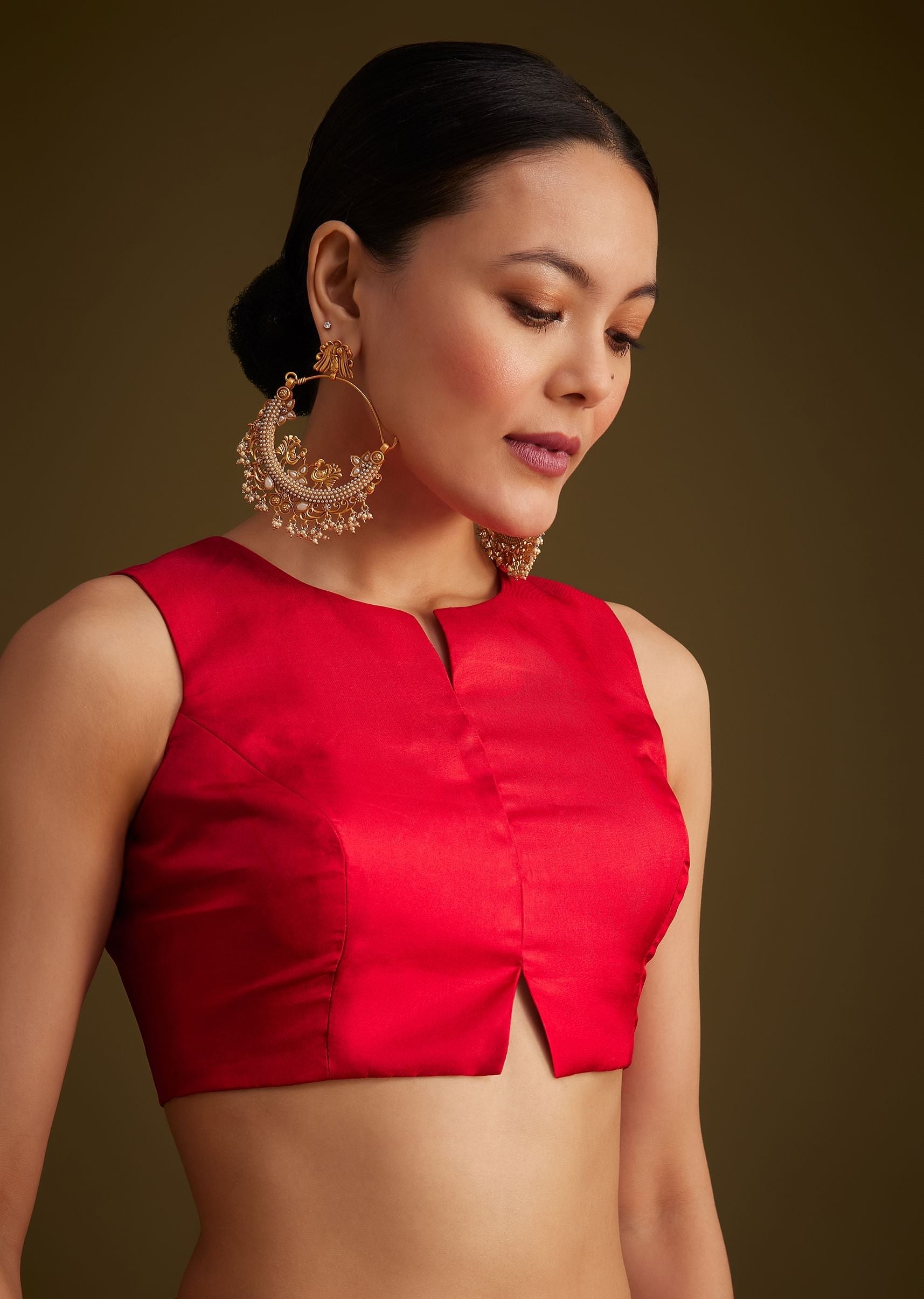 red_kanjivaram_silk_saree_with_golden_zari_woven_border-sg292261_11_b5d77a7e-7a27-40be-95d4-e0c7223d270f.jpg