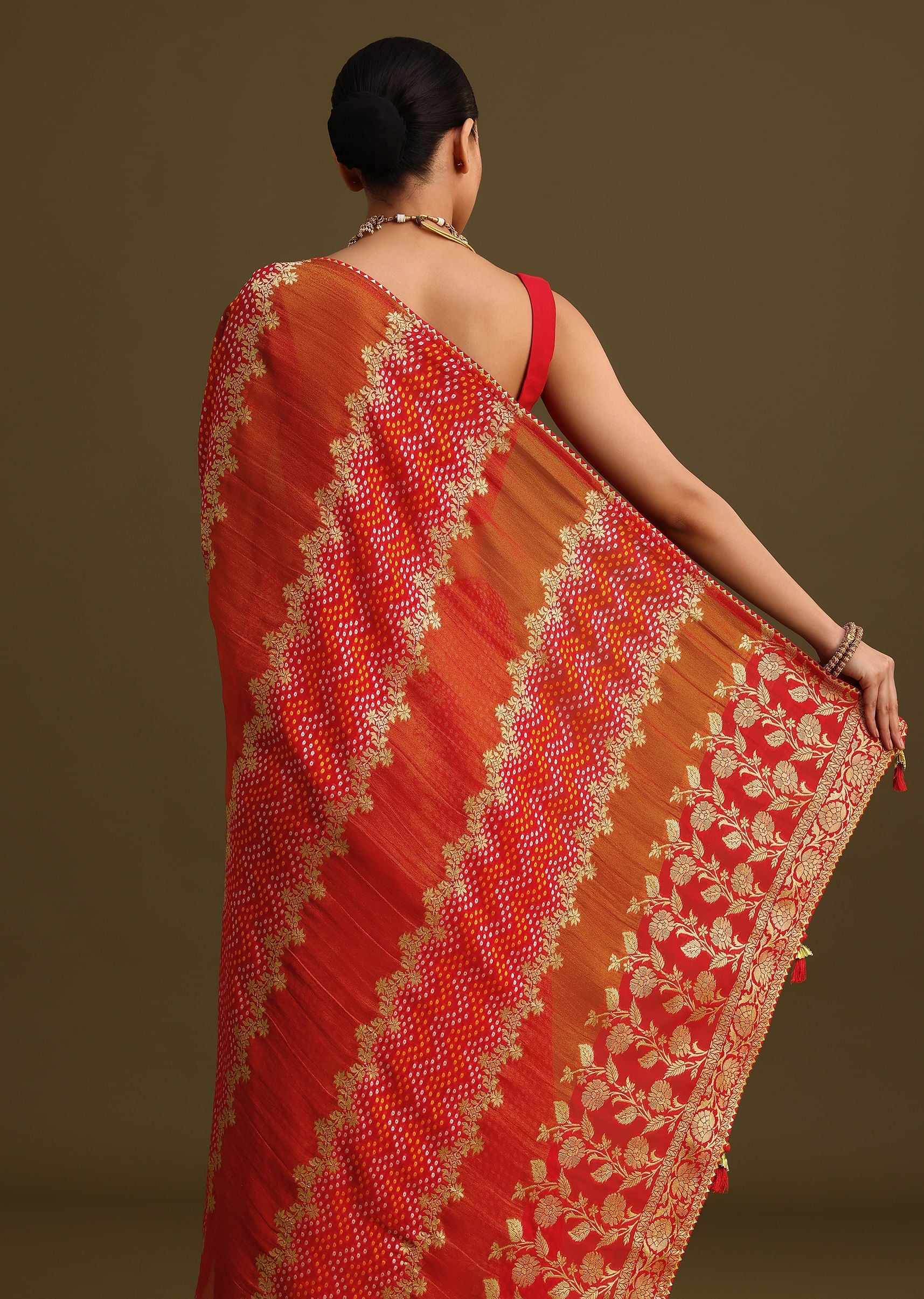 red_khaddi_georgette_saree_with_gotta_patti_border-sg262847_3_2c1434ce-eb1f-4de5-91c2-da963af13e4d.jpg
