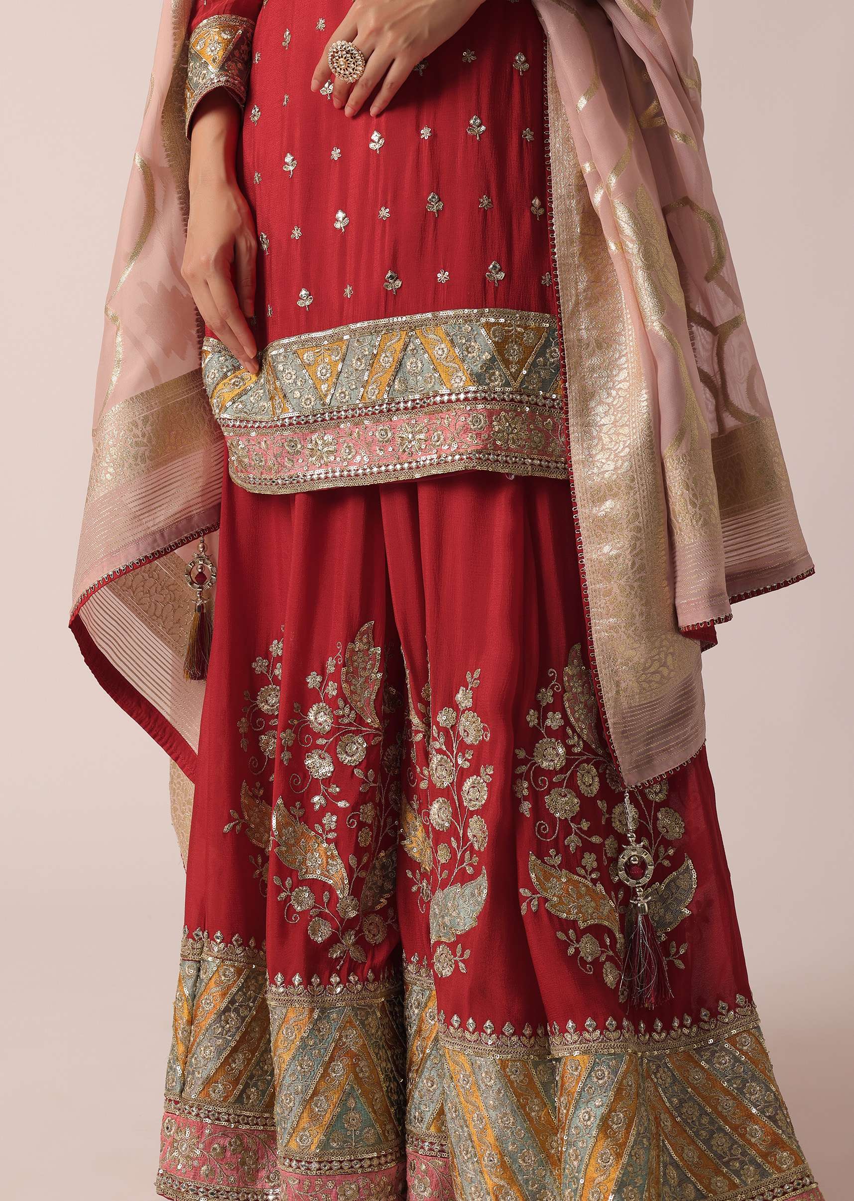 red_kurta_palazzo_set_with_hand_embroidery-sg182102_4_bcdd4922-4d27-4afe-af44-0d44be2171f2.jpg