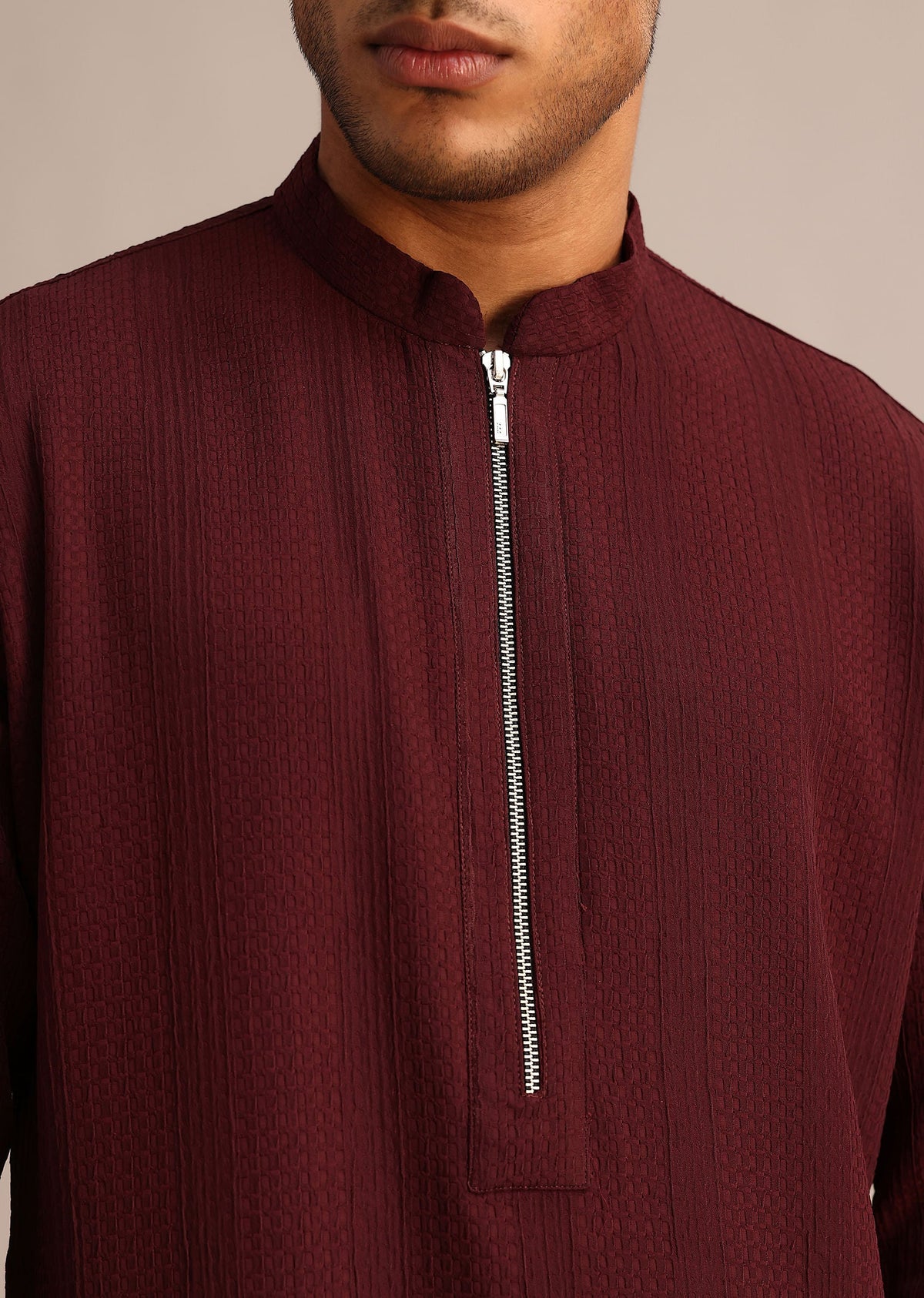 red_kurta_set_with_mandarin_collar-sg263983_3_1cfbe0f9-1106-44ce-8aff-cc662406eca1.jpg