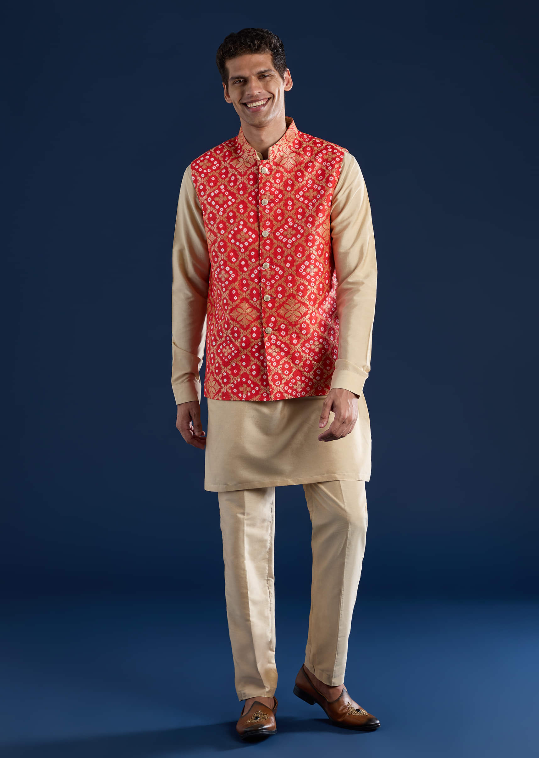 red_mens_bandhani_silk_jacket_kurta-sg332796-1-nosto_6.jpg