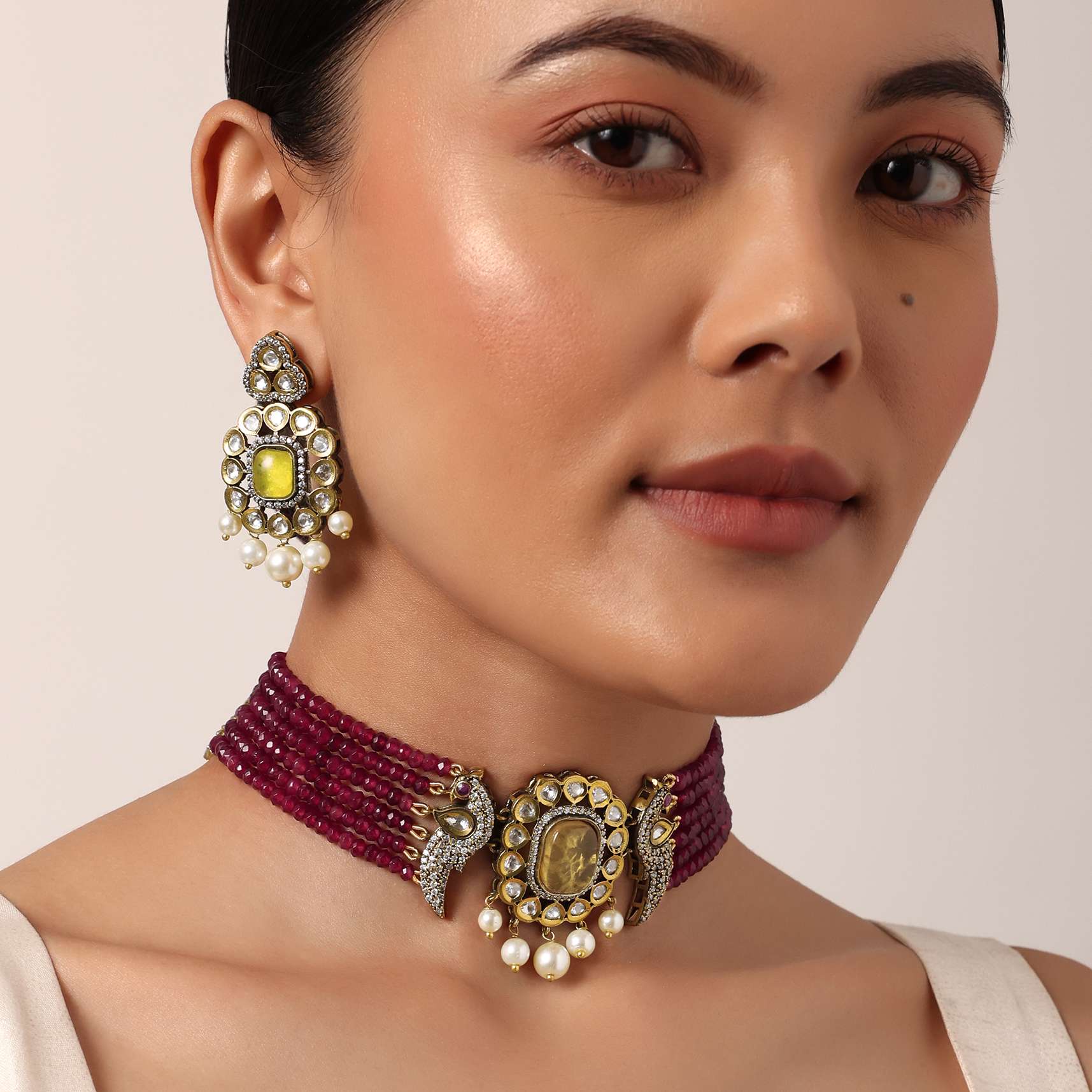red_pendant_beaded_choker_set_with_floral_motif-sg196471_2_dc5d21bd-edda-4fa1-9b6b-601cf3093d67.jpg