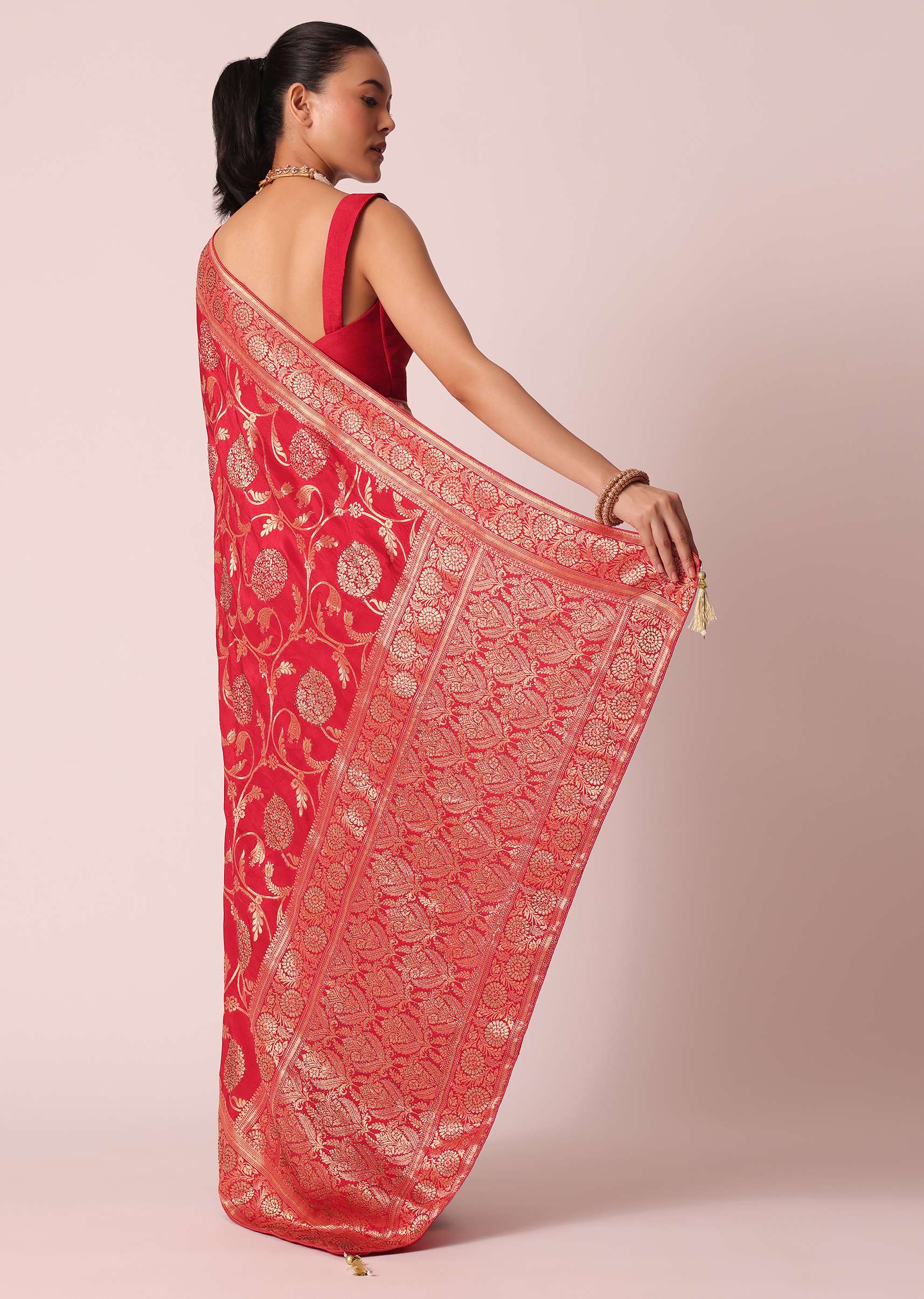 red_saree_in_dola_silk_with_floral_weave-sg181910_4_c3449e8a-39a4-43d4-9e6f-c5b8016ac092.jpg