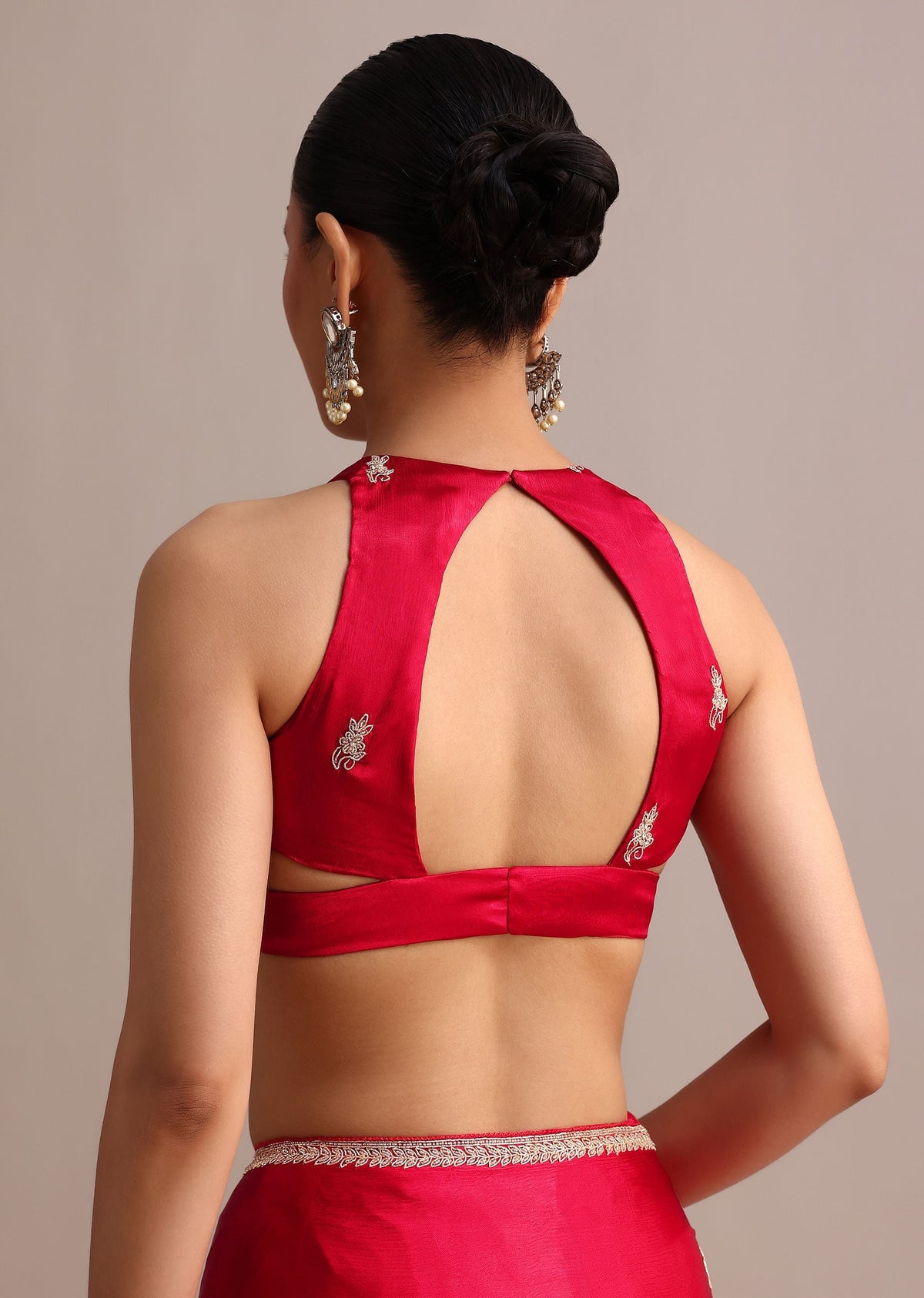 red_satin_saree_with_stone_embroidered_border_and-sg211223_3_df48c898-96d4-4897-88a9-ec3a3be7e0eb.jpg