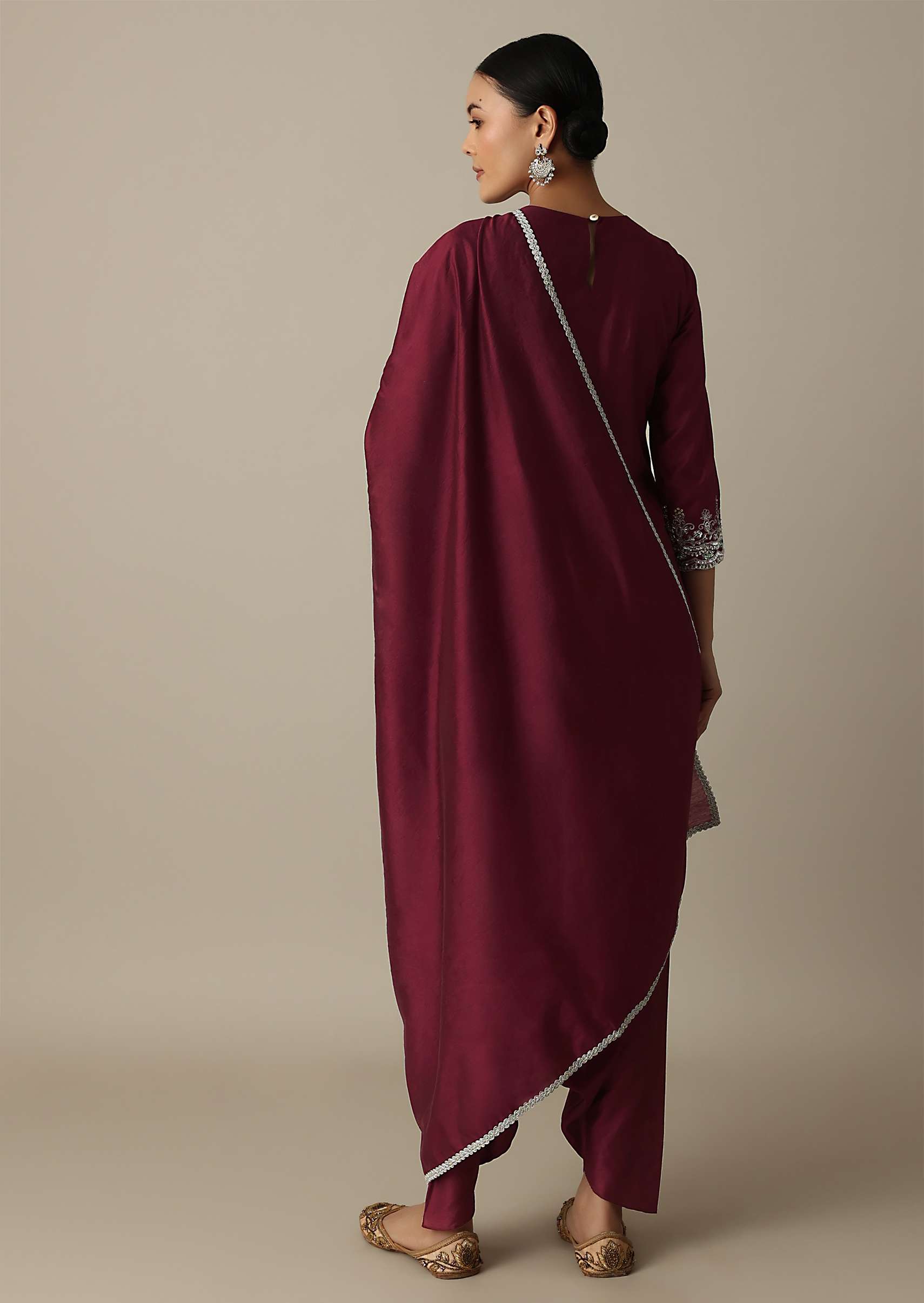 red_silk_embroidery_kurta_set_with_salwar_and_dupatta_5_57e88c1f-eb23-4eff-a811-61b437289fb1.jpg