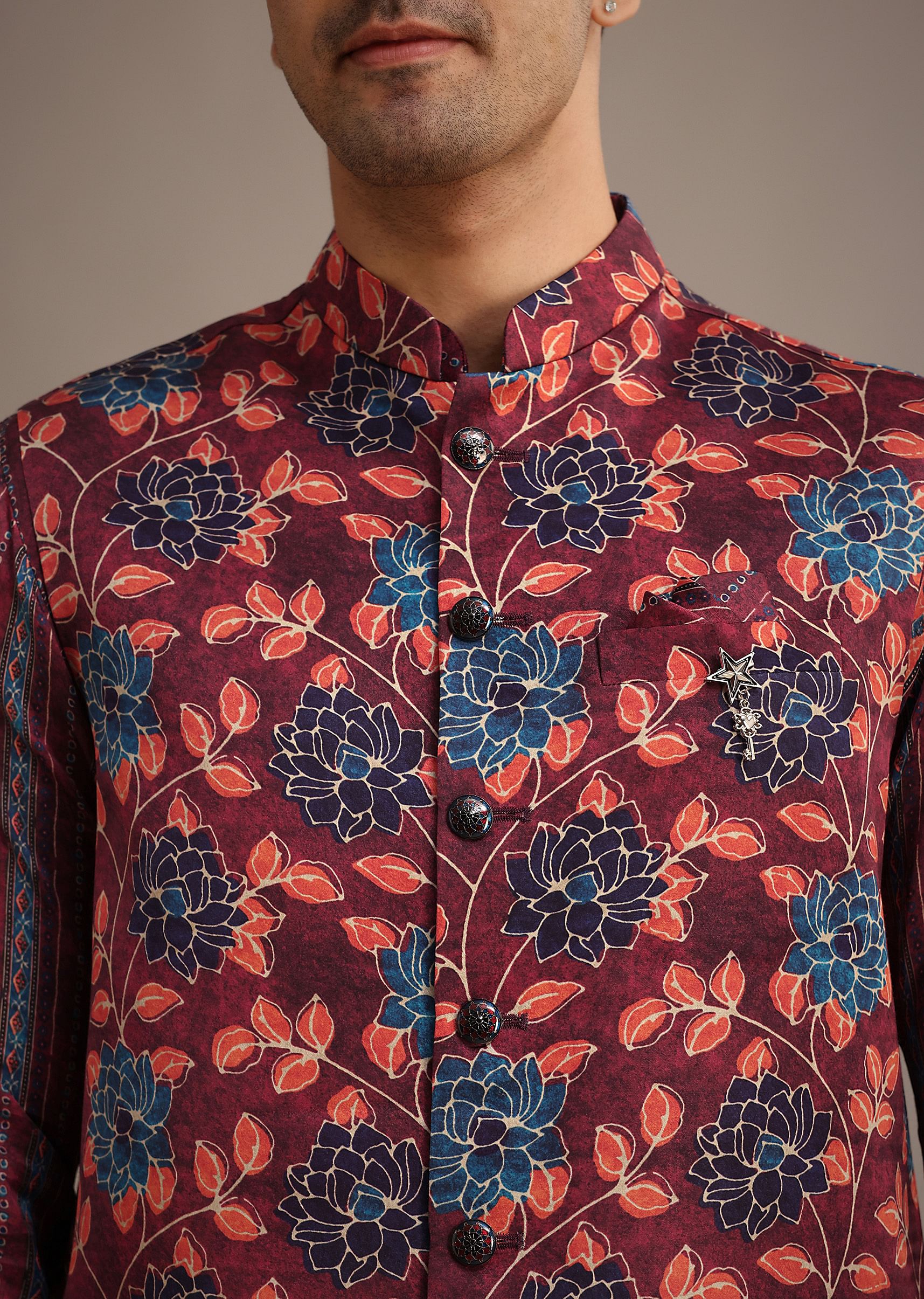 red_silk_printed_jacket_and_kurta_set-sg252767_4_559ba756-343c-47cd-b87c-692dc3947de9.jpg