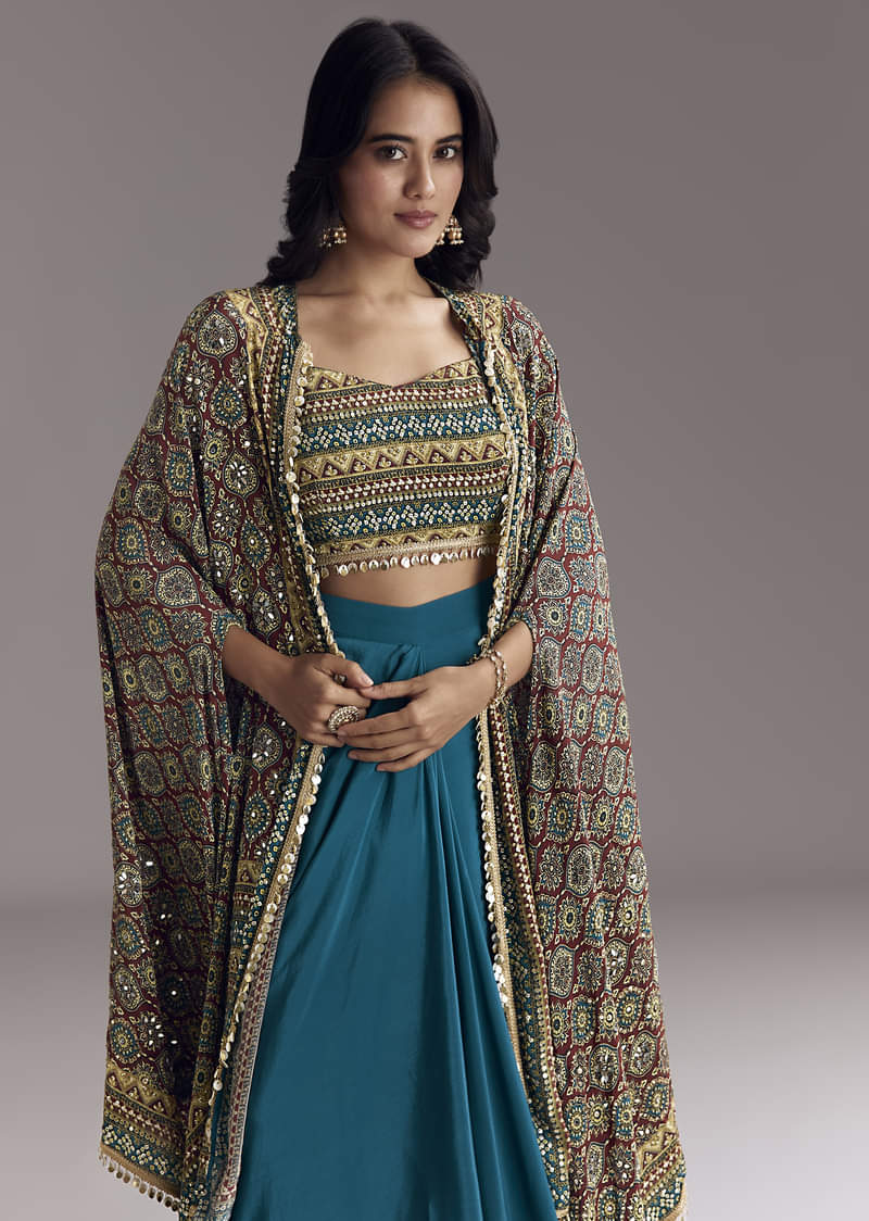 royal-blue-printed-crop-top-skirt-set-with-ajrakh-cape-sg325043-4_c96efab8-1be1-46b5-998b-dfba078f8ca2.jpg