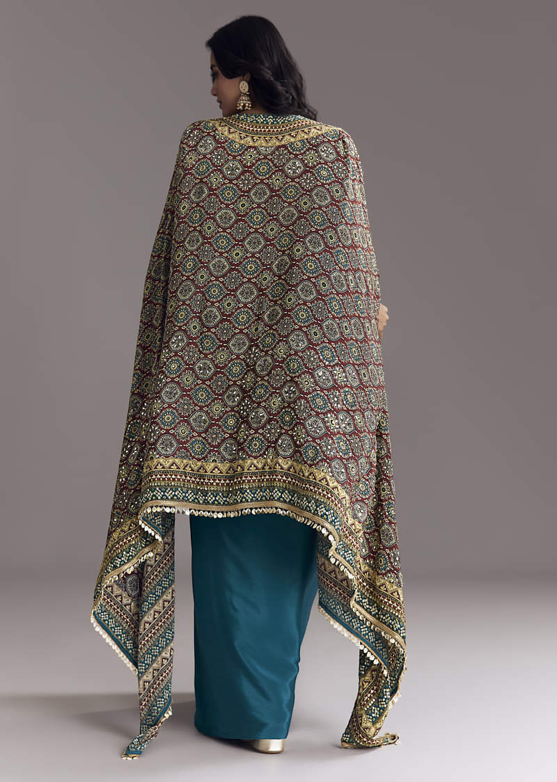royal-blue-printed-crop-top-skirt-set-with-ajrakh-cape-sg325043-5_35c1bb0b-f22b-4c15-aeba-3fad24e03b1a.jpg
