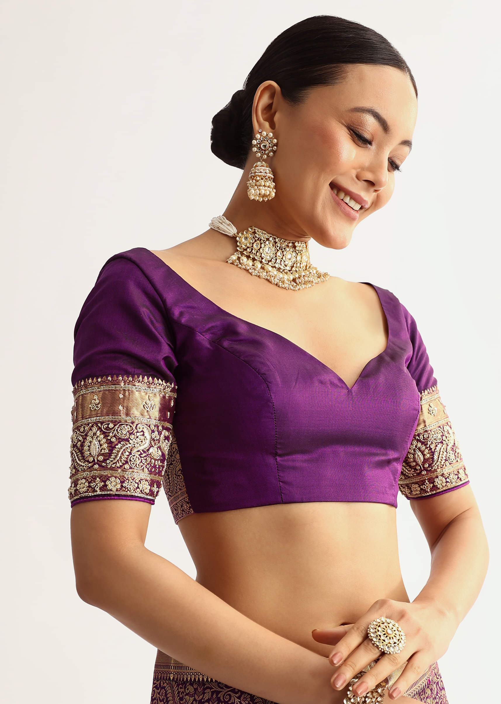 rust-pink-tissue-saree-with-zardosi-sequin-embroidery-sg318009-7_2c4e774d-426b-4c03-81ba-b6d5aca29ef9.jpg