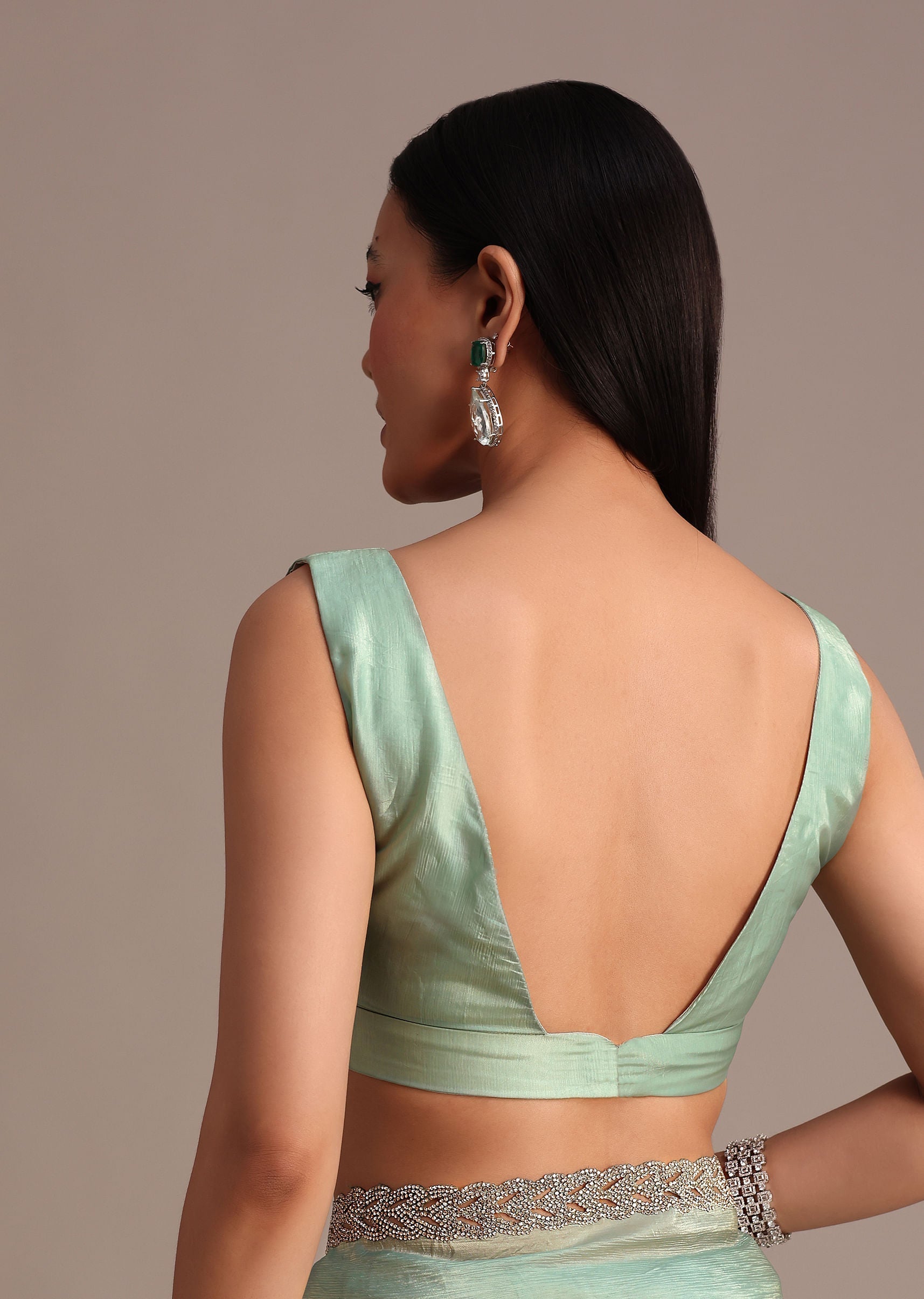 sea_green_crushed_tissue_saree_with_stone_embellished_border-sg268982_10_68ecfd64-cae5-492d-afa9-85d1fe0350a1.jpg