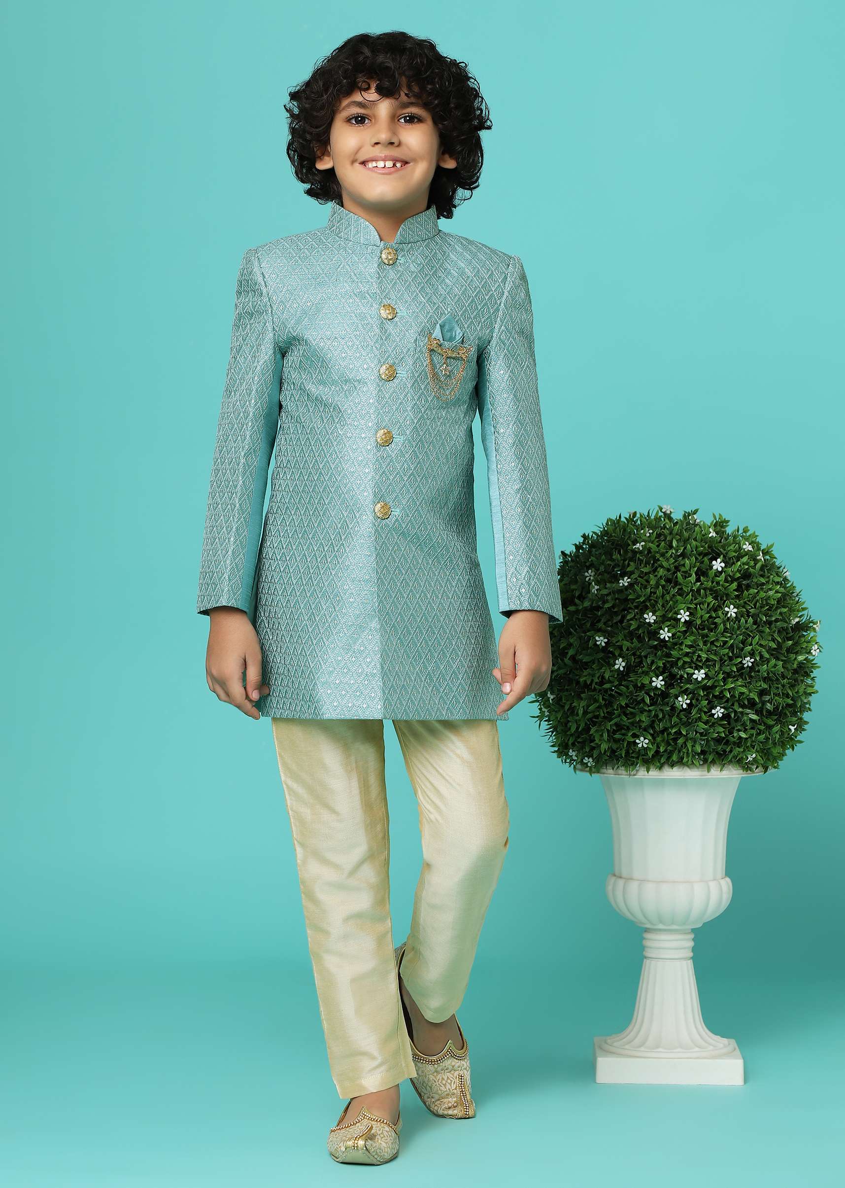 sea_green_embroidered-sg158380_6_82818c32-809a-49f3-9607-8fa8b0b7a5f2.jpg
