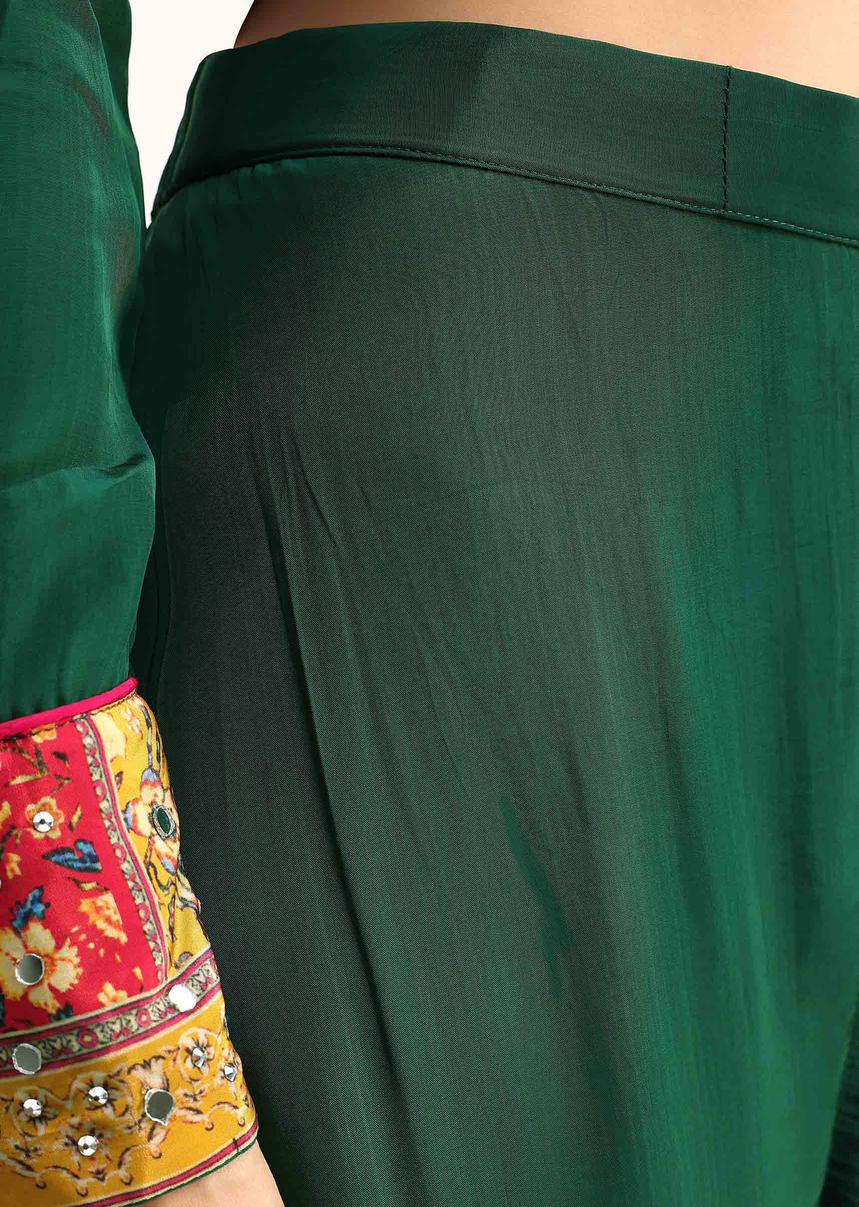 sg243172-green_embroidered_satin_kurta_palazzo_with_dupatta_3_093d365d-c48e-42c4-ba08-577b4554af4b.jpg
