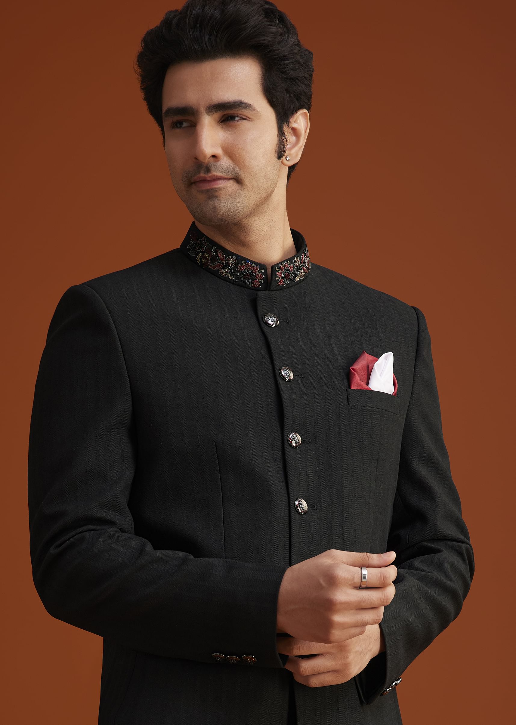 sg253024_1.jpg