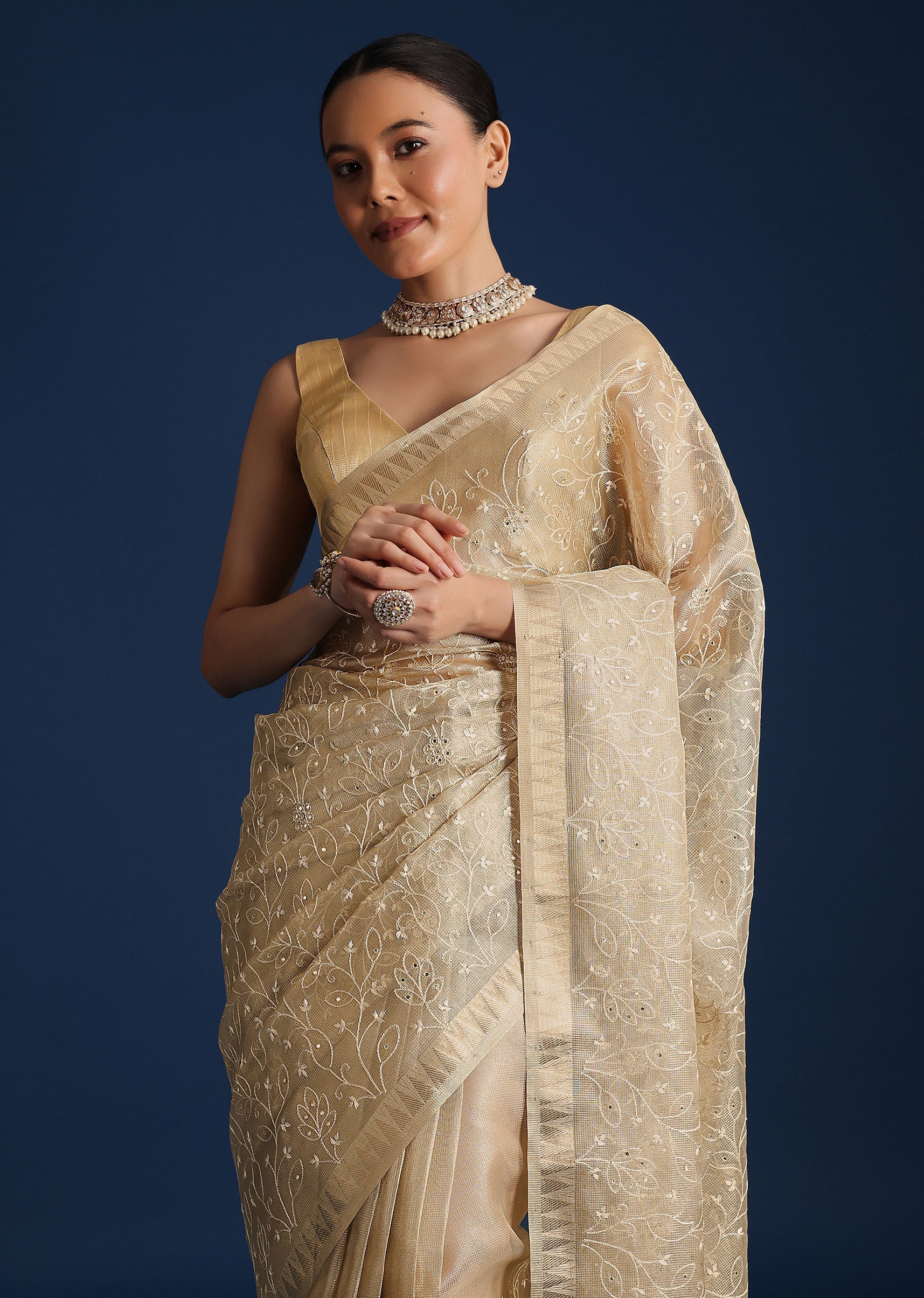 sg262441-gold_saree_in_tissue_silk_with_floral_resham_work_7_441a59c1-26f3-4d1a-a5f7-b5b8b70e3abe.jpg