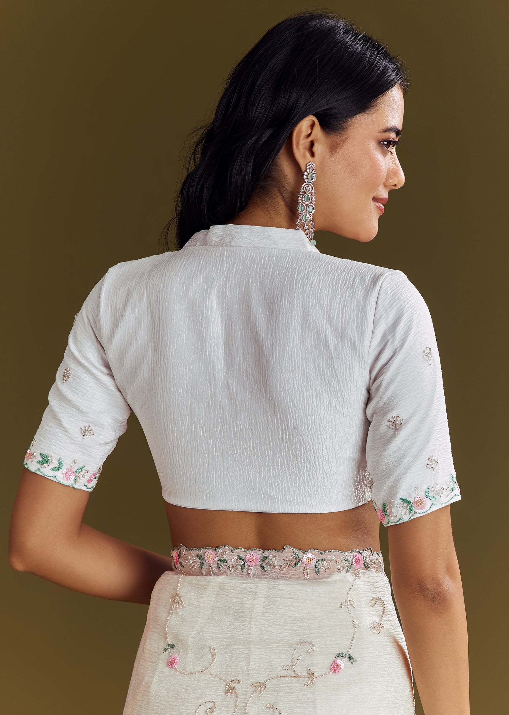 sg284821-8_bad2354a-5008-45a6-8ce4-e6bbbb121b8f.jpg