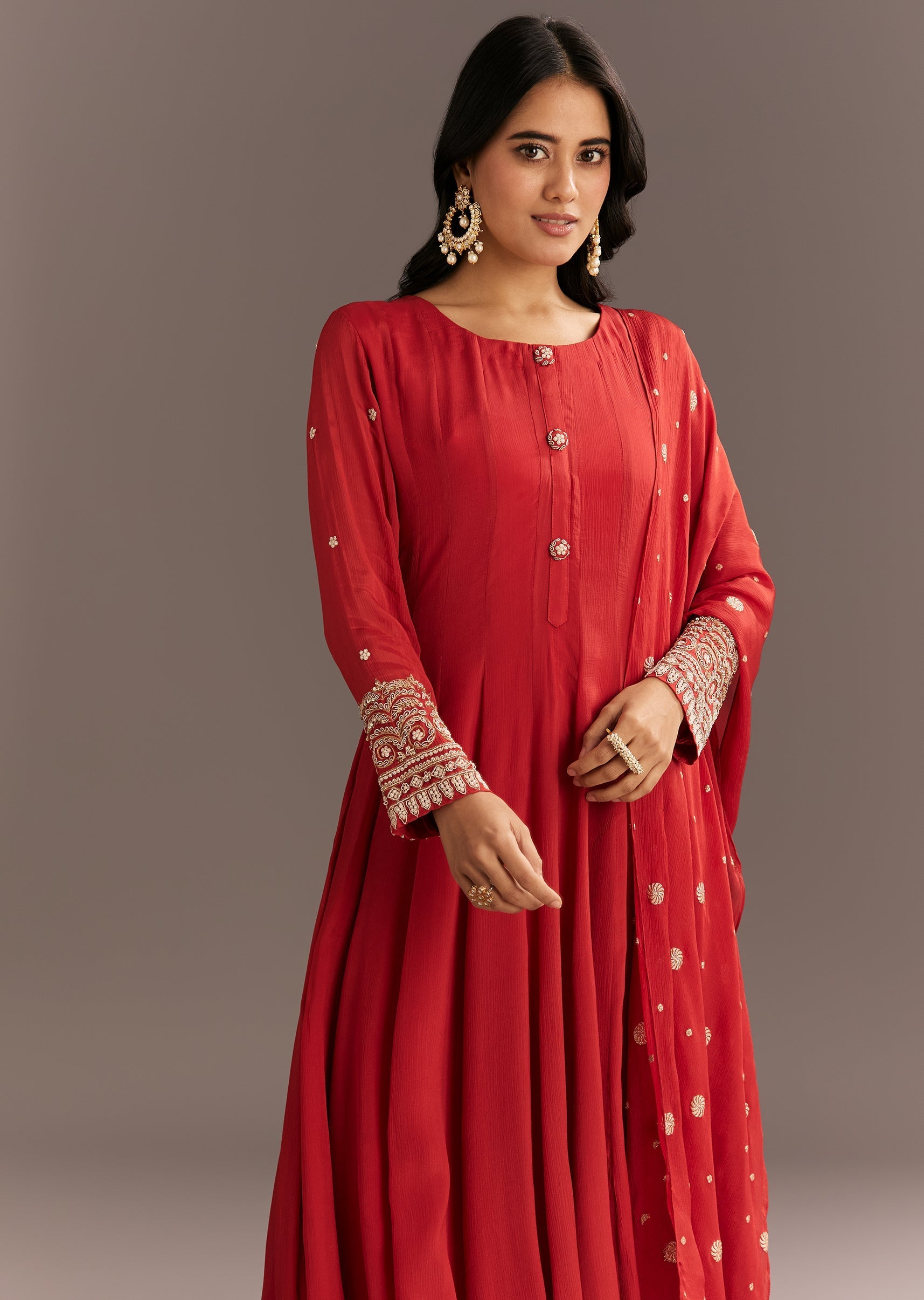 sg312083-1.jpg
