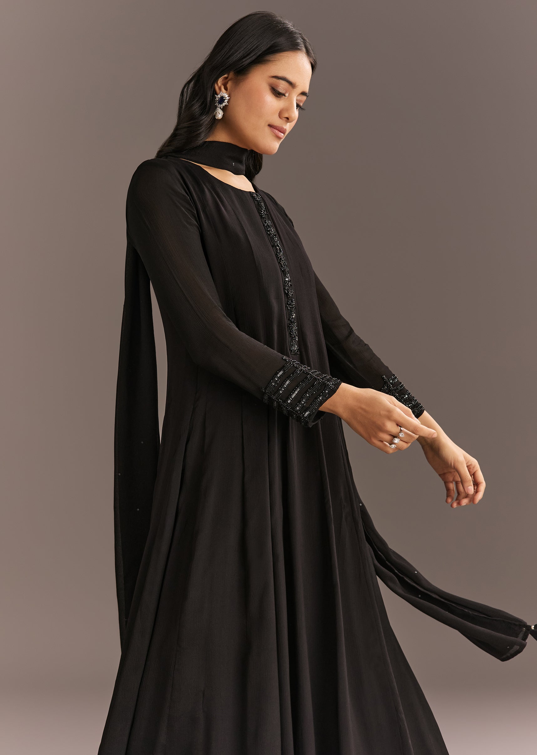 sg312597-2.jpg