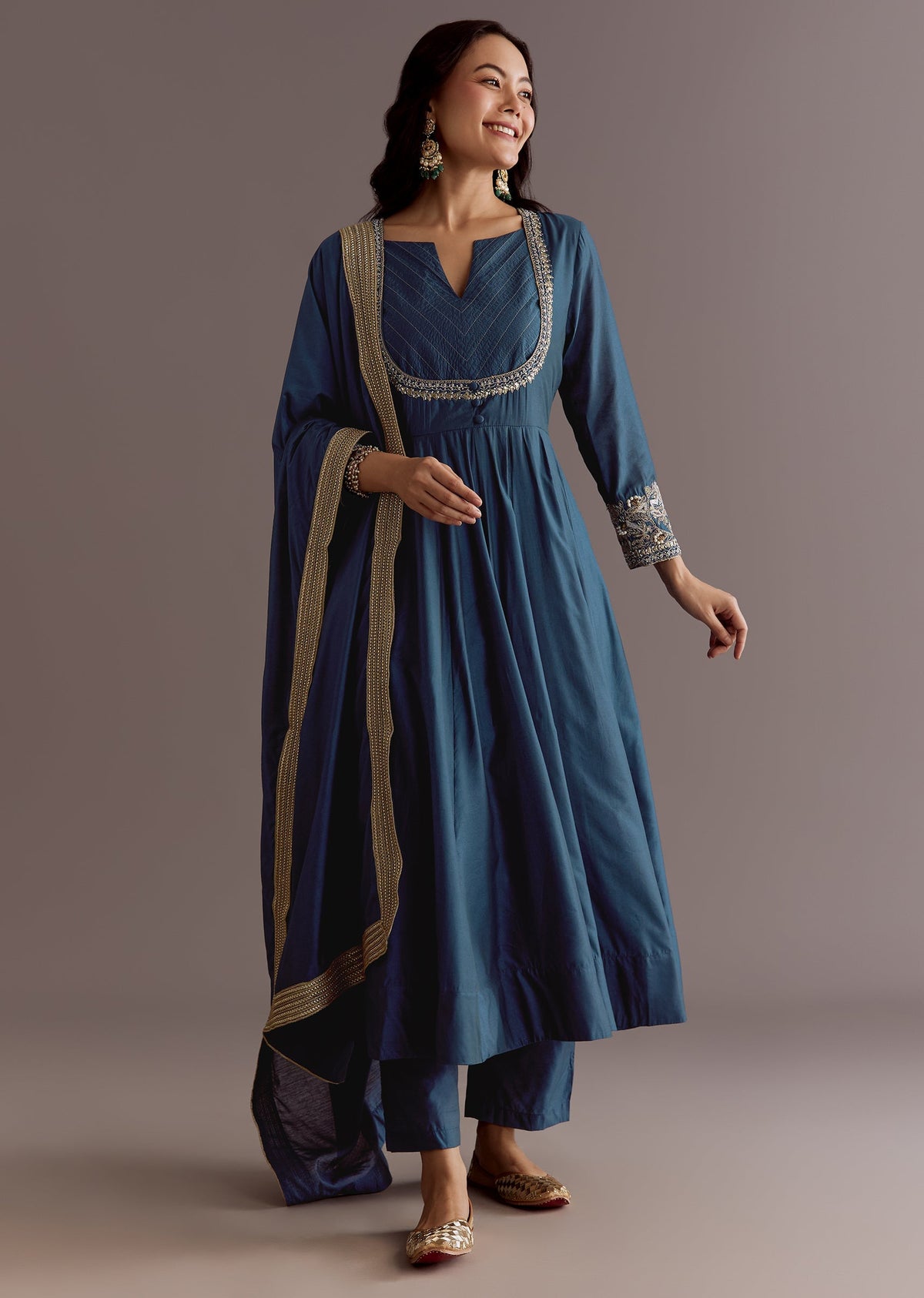 sg312687-3.jpg