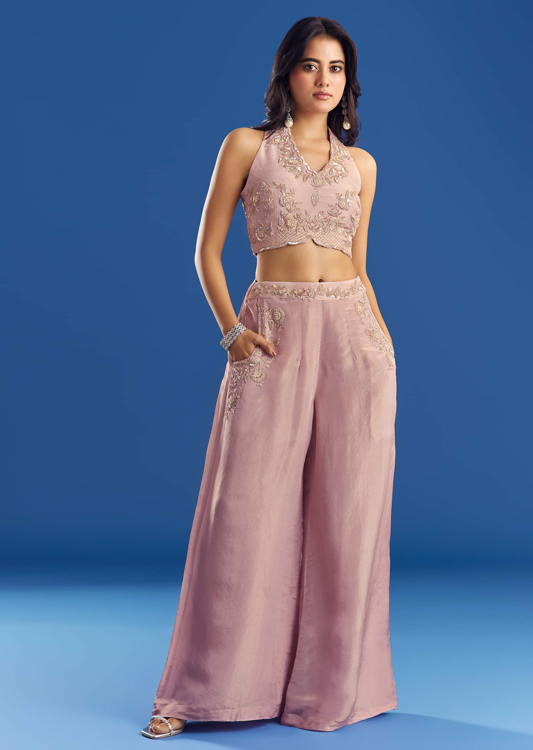 sg315313-1.jpg
