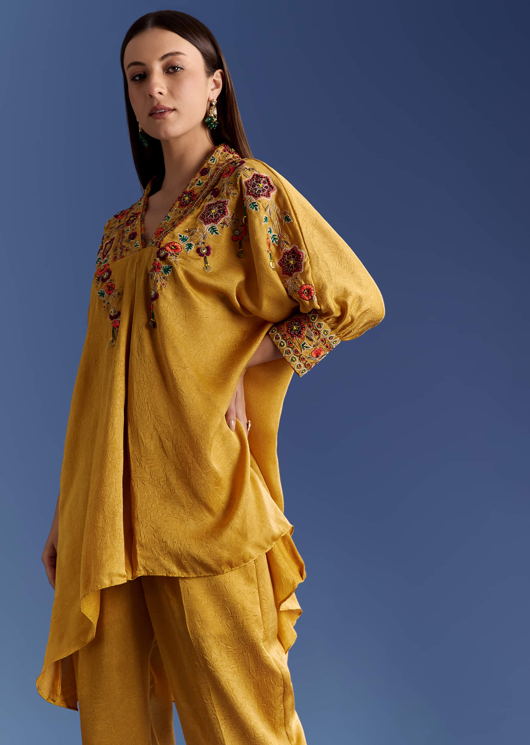 sg317354-4_25faa1ad-c3b9-49ce-a223-e27551451bd8.jpg