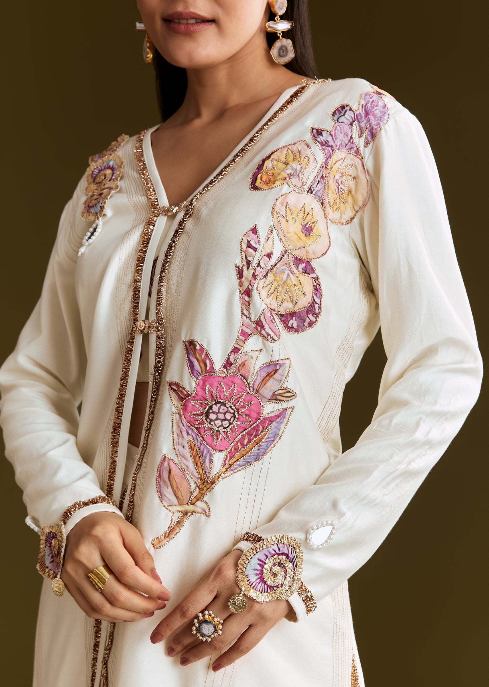 sg325020-3.jpg