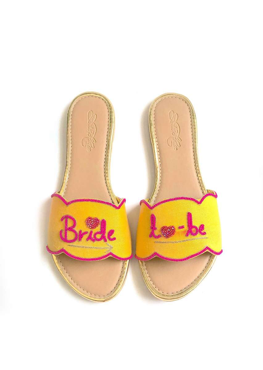 sg43227-yellow_slider_flats_with_fuchsia_pink_colored_bride_to_be_text_and_scalloped_edge_online_by_sole_house_1__1_cf73d5ad-42b4-4168-b491-5f6d1c7219d7.jpg