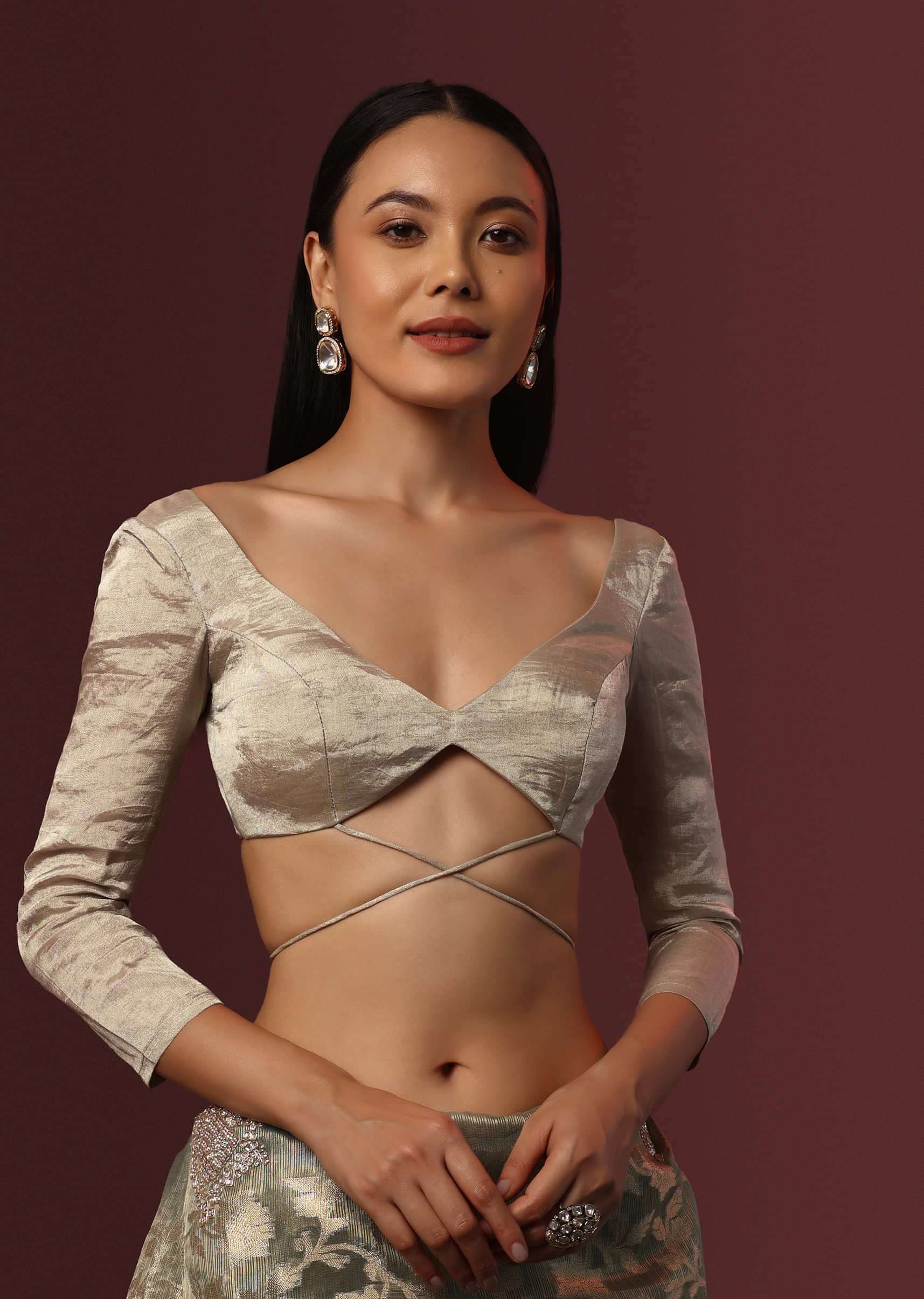 silver_blouse_with_plunging_v_neckline-sg230402_5_ec7cf8b7-0e53-4a07-b2e5-361658cb2253.jpg